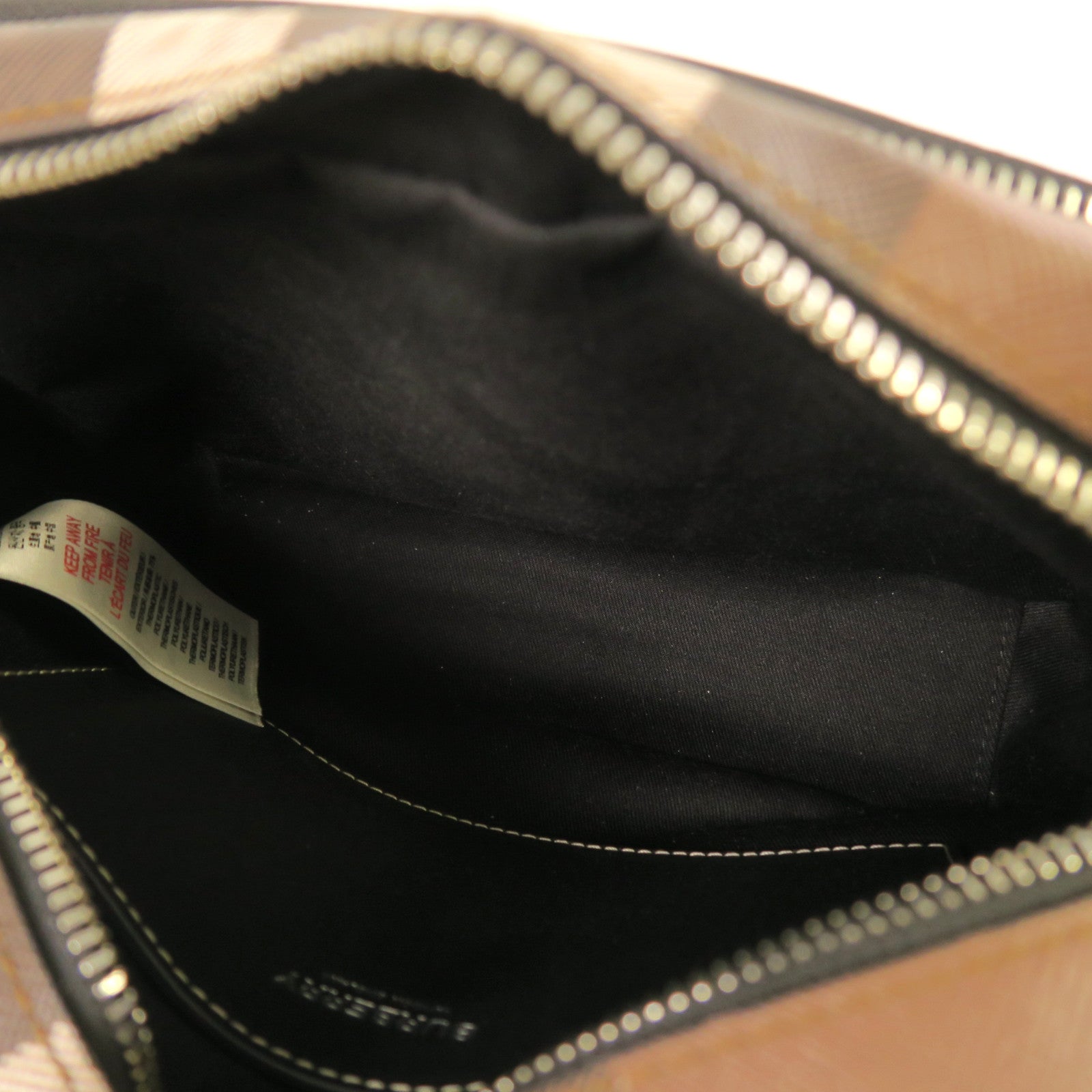 BURBERRY 塗層帆布Shoulder Bag銀扣肩背袋啡色/黑色