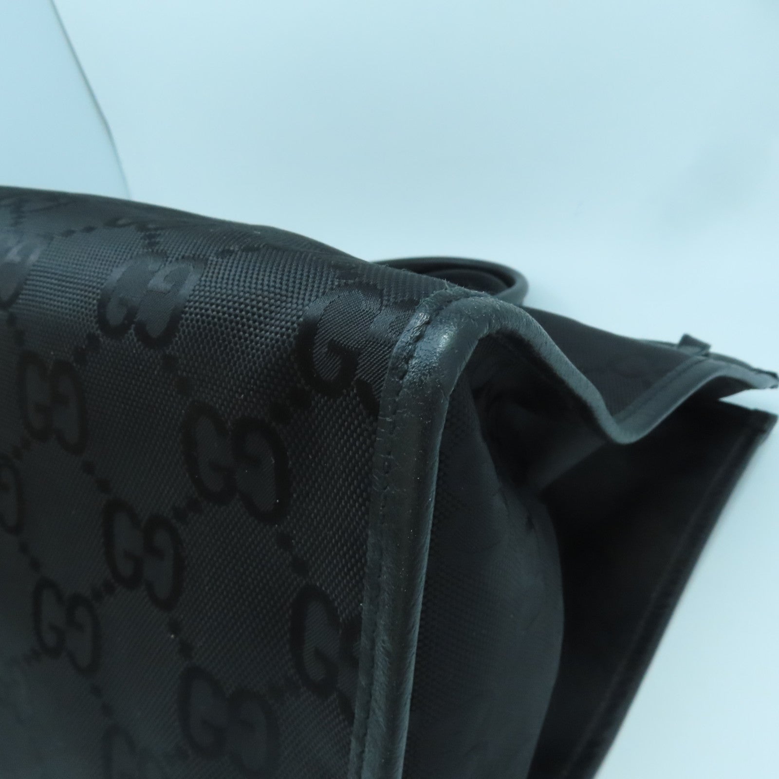 GUCCI Nylon Off the Grid Silver Buckle Handle Shoulder Bag Black