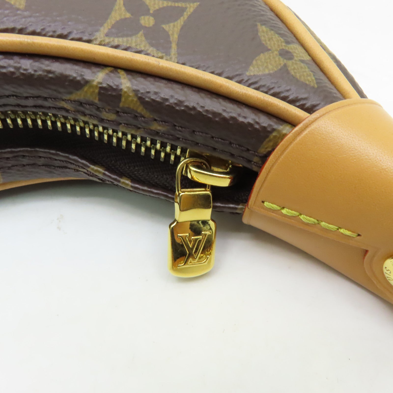 LOUIS VUITTON Monogram Loop金扣手挽肩背兩用袋棕色