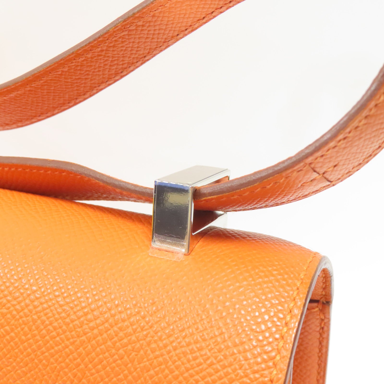 HERMES Veau Epsom皮革Constance 24銀扣肩背袋