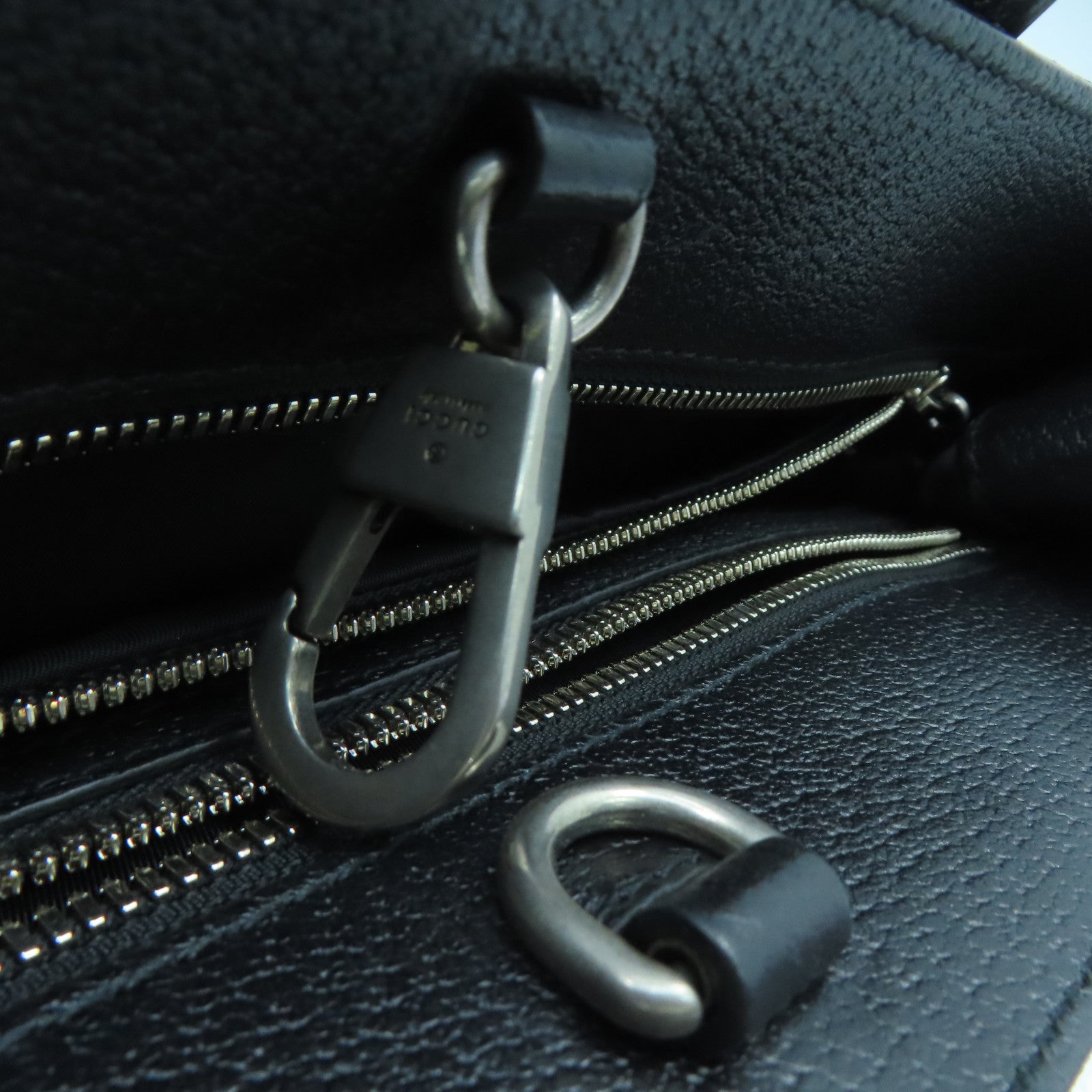 GUCCI Nylon Off the Grid Silver Buckle Handle Shoulder Bag Black
