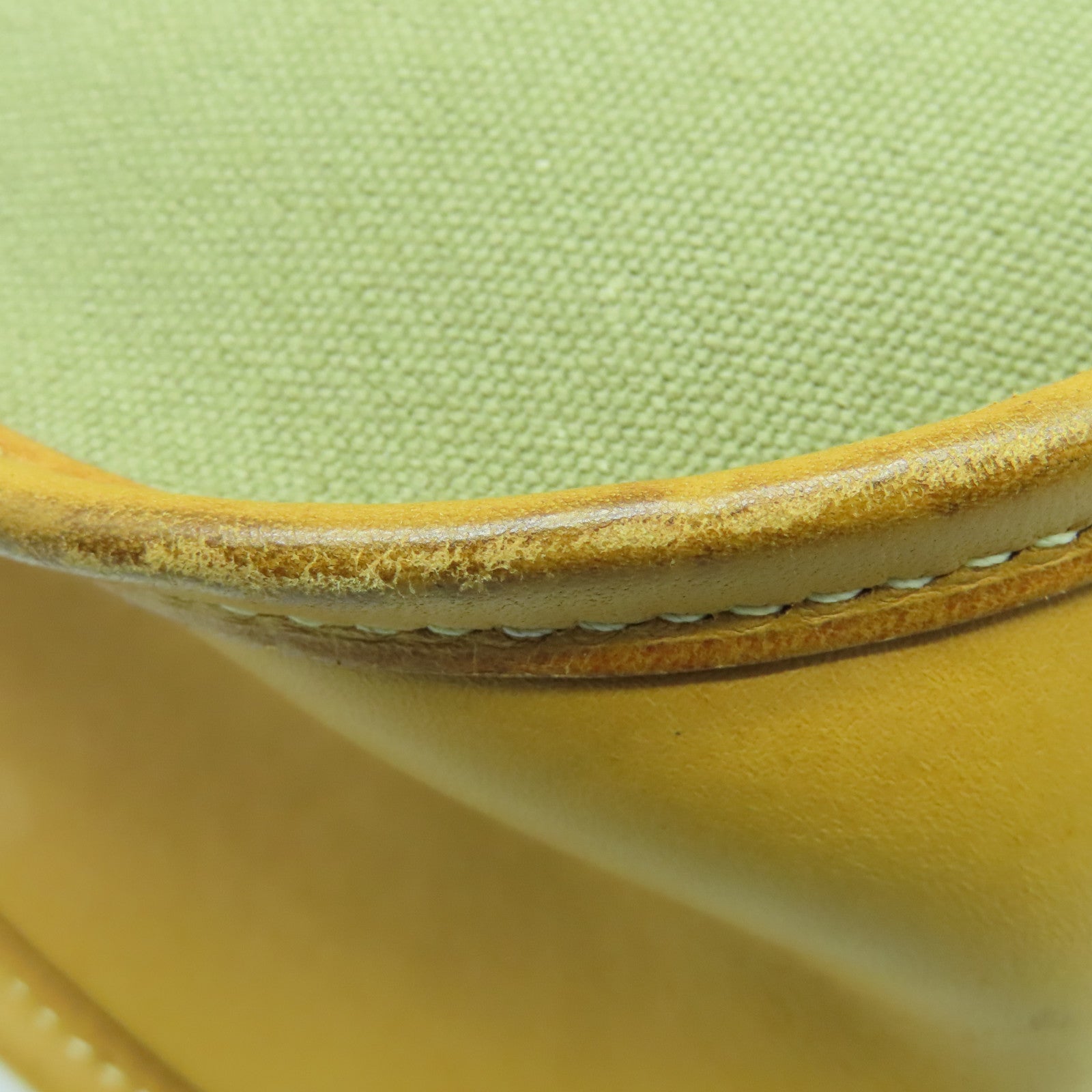 HERMES 帆布Evelyne PM银扣肩背袋卡其色
