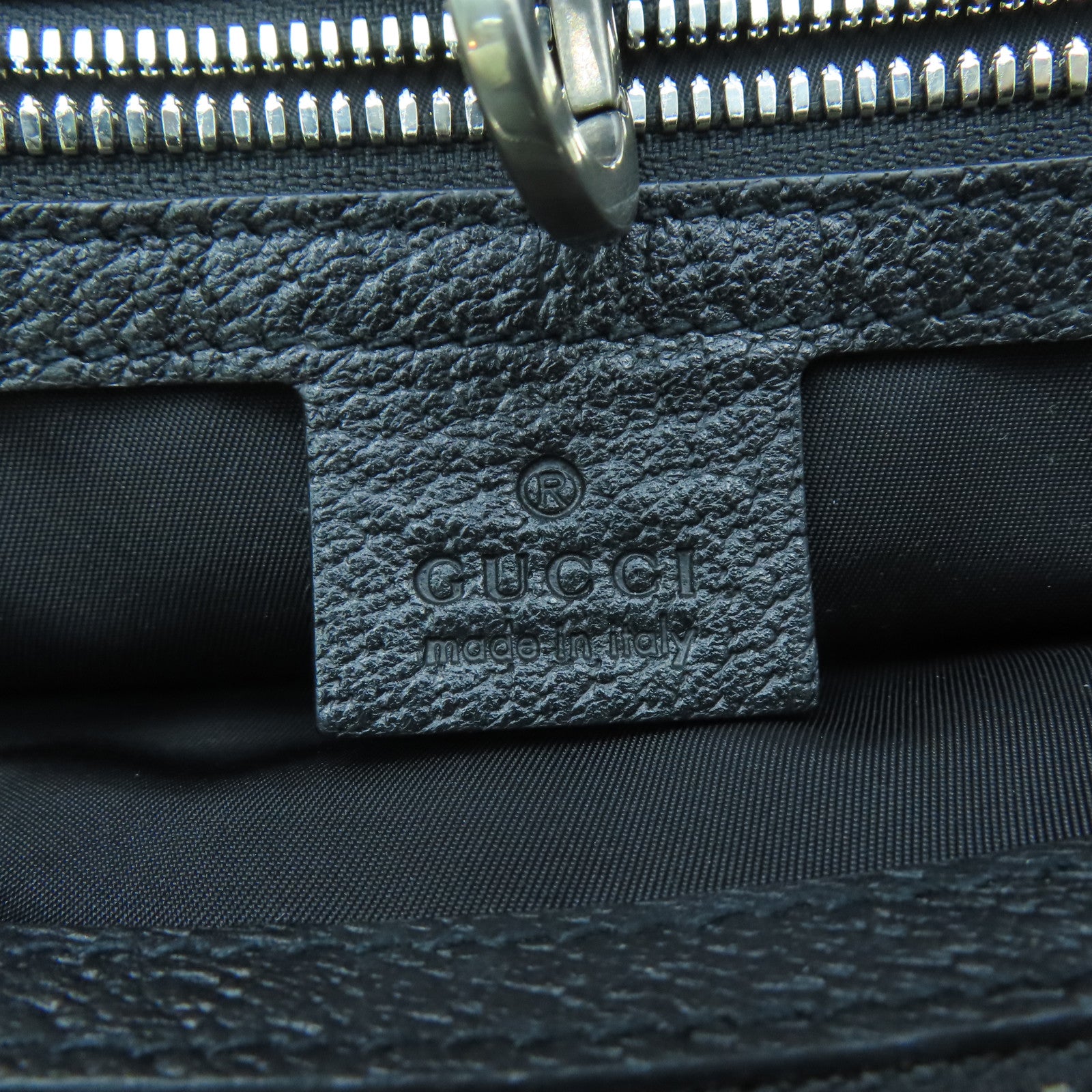 GUCCI Nylon Off the Grid Silver Buckle Handle Shoulder Bag Black