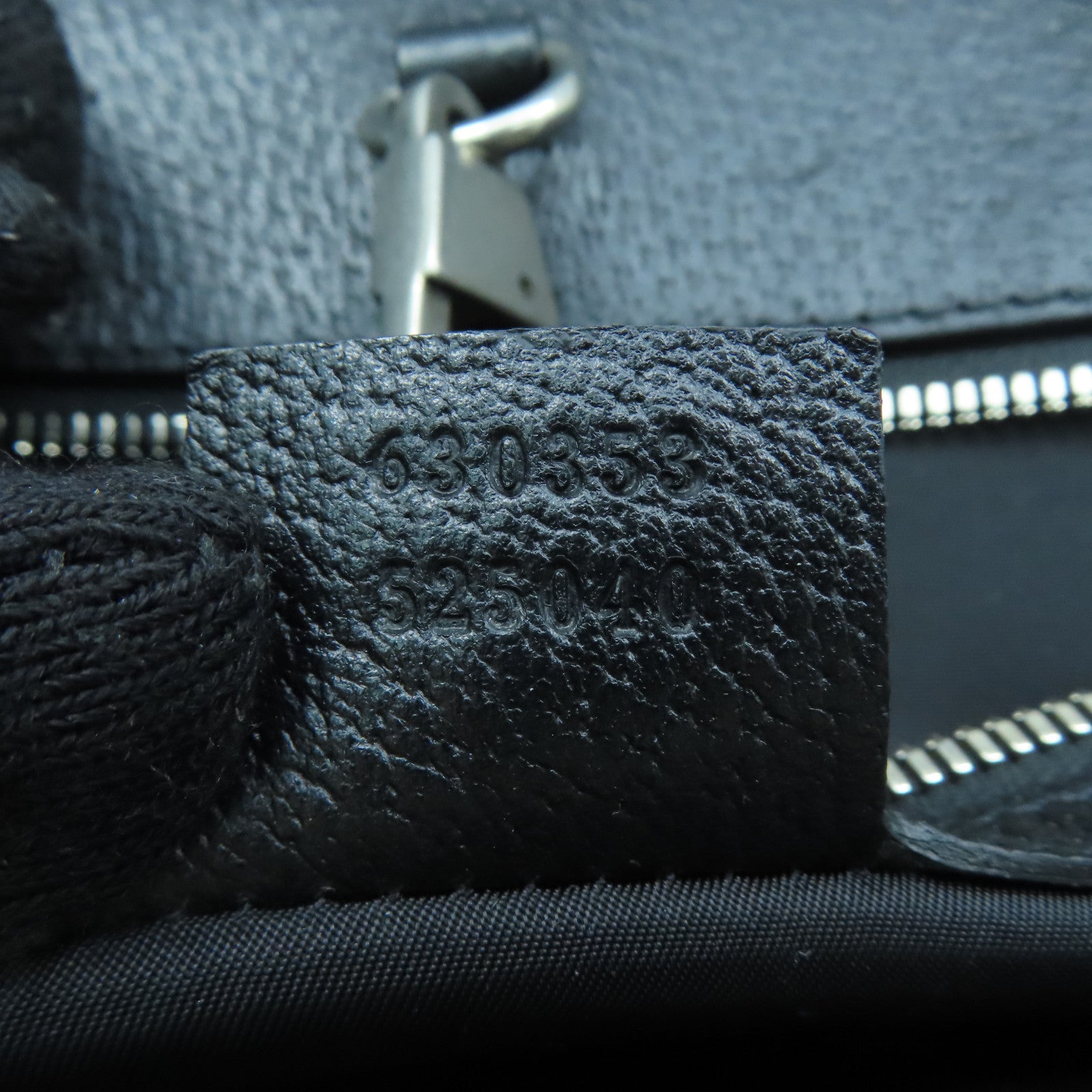 GUCCI Nylon Off the Grid Silver Buckle Handle Shoulder Bag Black