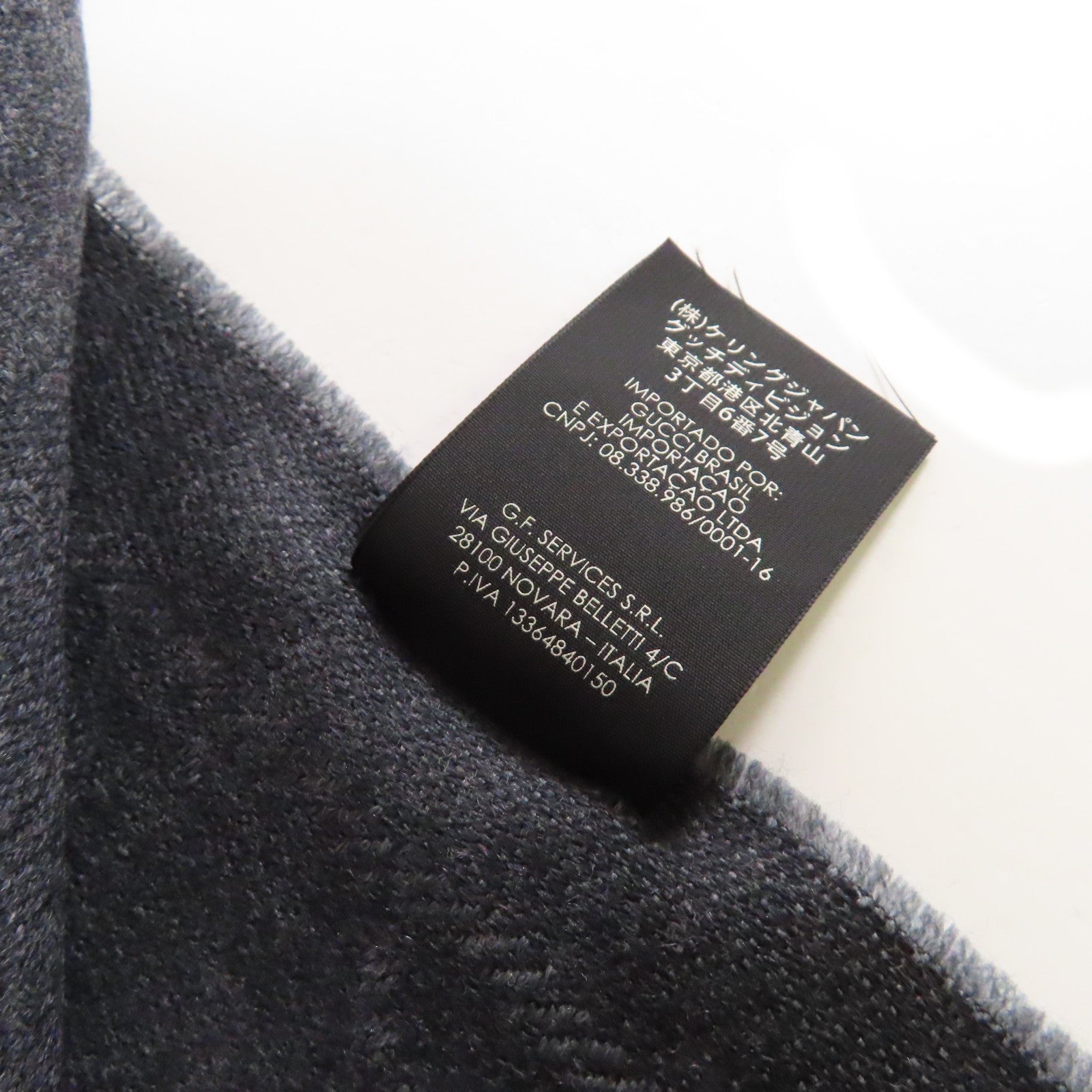 GUCCI 羊毛Scarf圍巾碳灰色