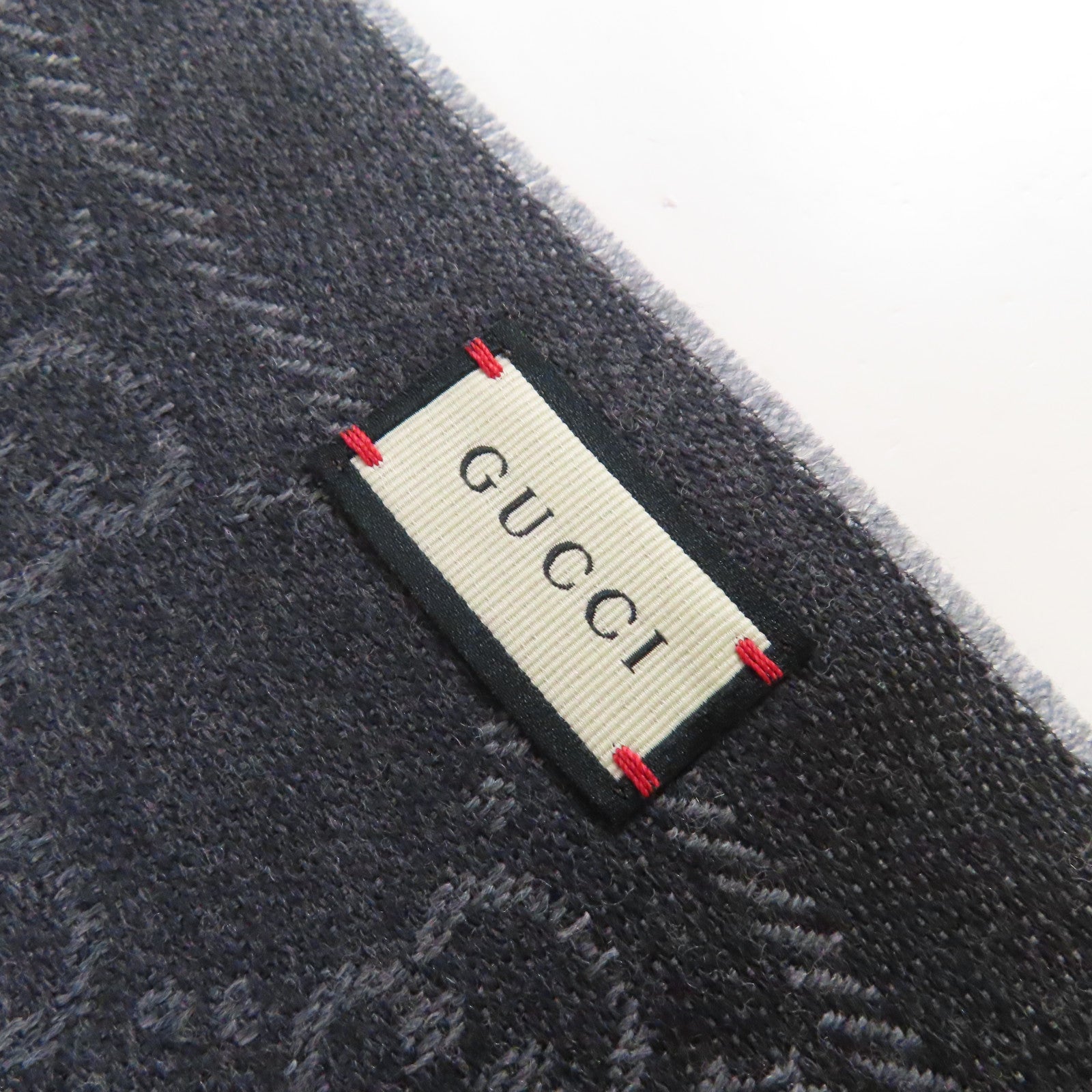 GUCCI 羊毛Scarf圍巾碳灰色