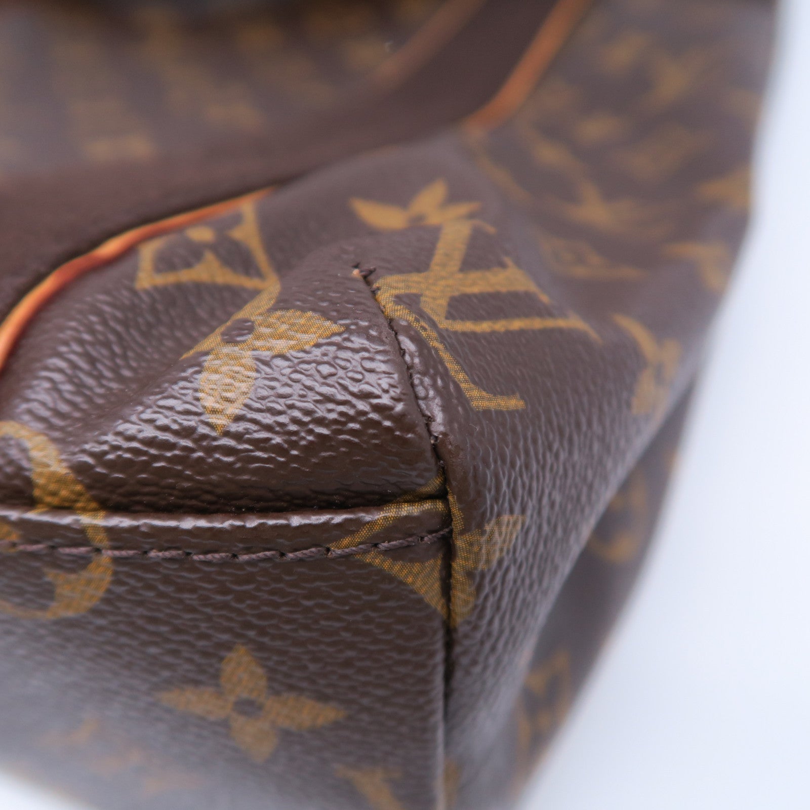 LOUIS VUITTON Monogram Cabas Beaubourg金扣肩背袋啡色