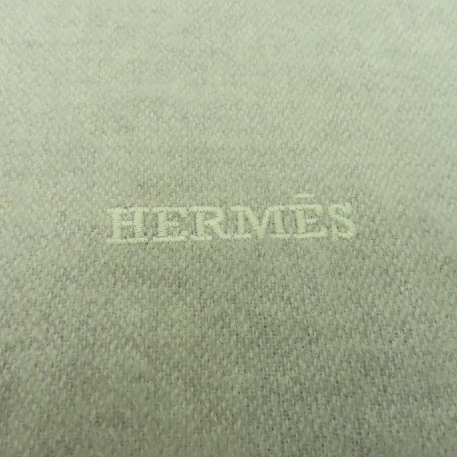 HERMES 羊絨Scarf圍巾米色