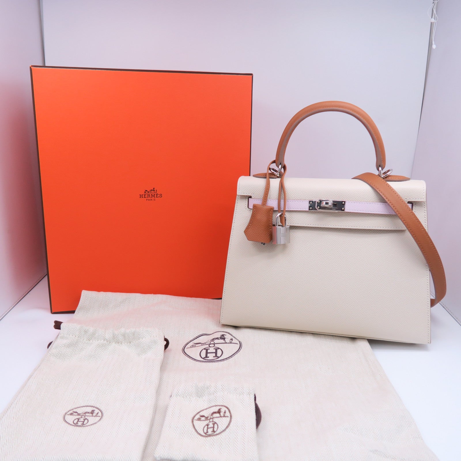 HERMES Epsom皮革Kelly 25銀扣手挽肩背兩用袋Craie奶昔白色/Mauve Pale夢幻粉紫色/Gold經典駝色