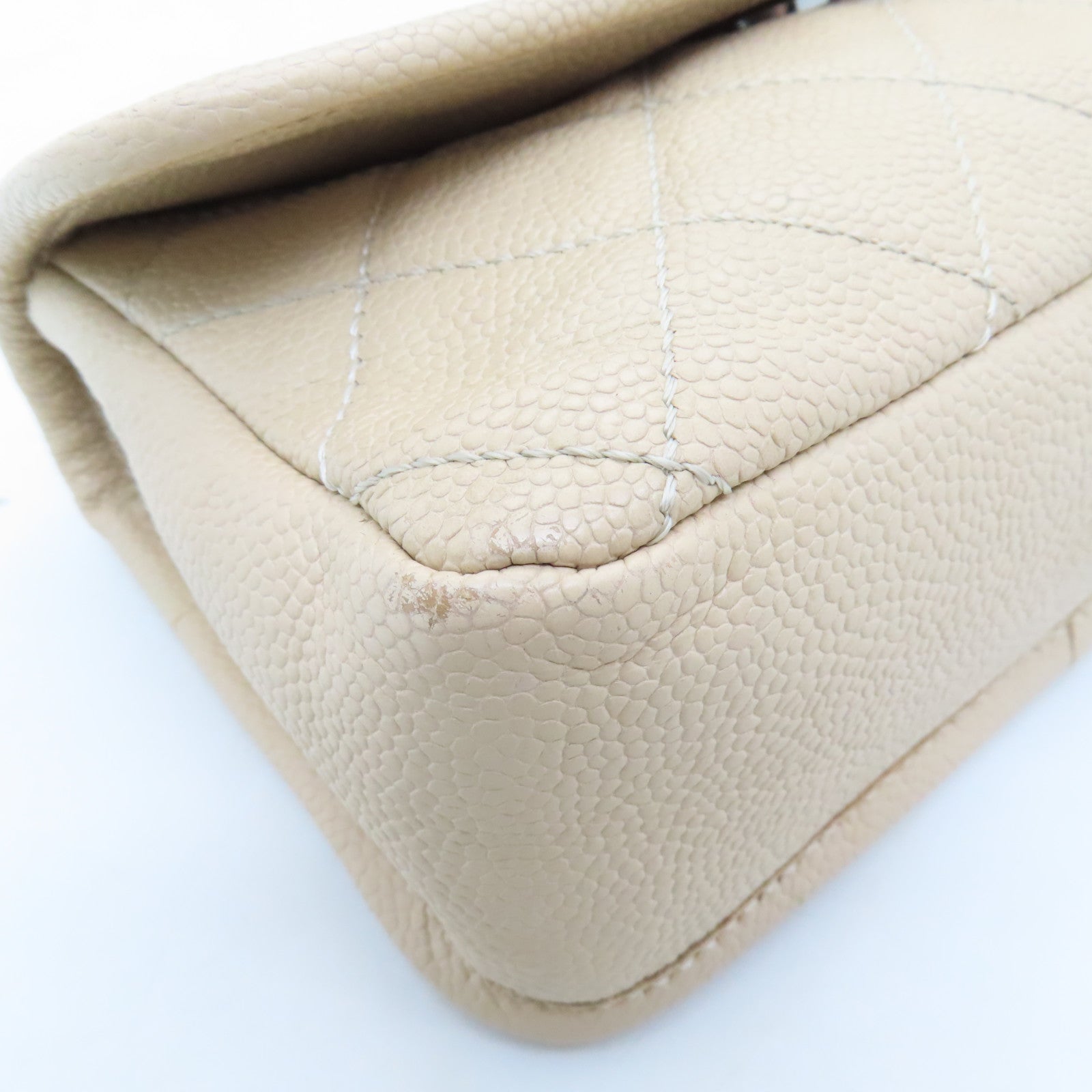 CHANEL diamond Caviar leather Chain Shoulder silver buckle shoulder bag beige