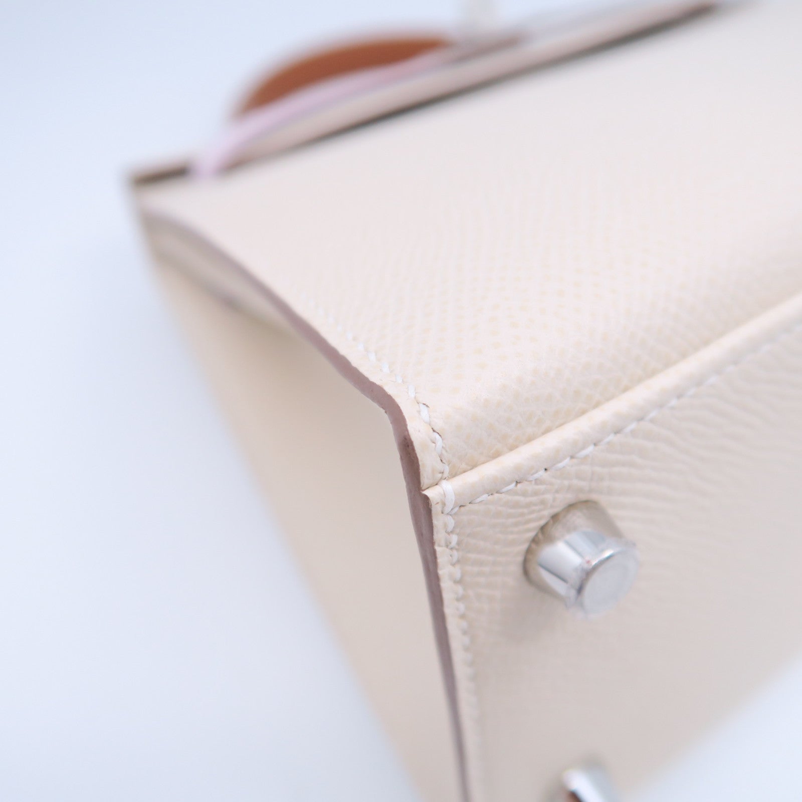 HERMES Epsom皮革Kelly 25銀扣手挽肩背兩用袋Craie奶昔白色/Mauve Pale夢幻粉紫色/Gold經典駝色