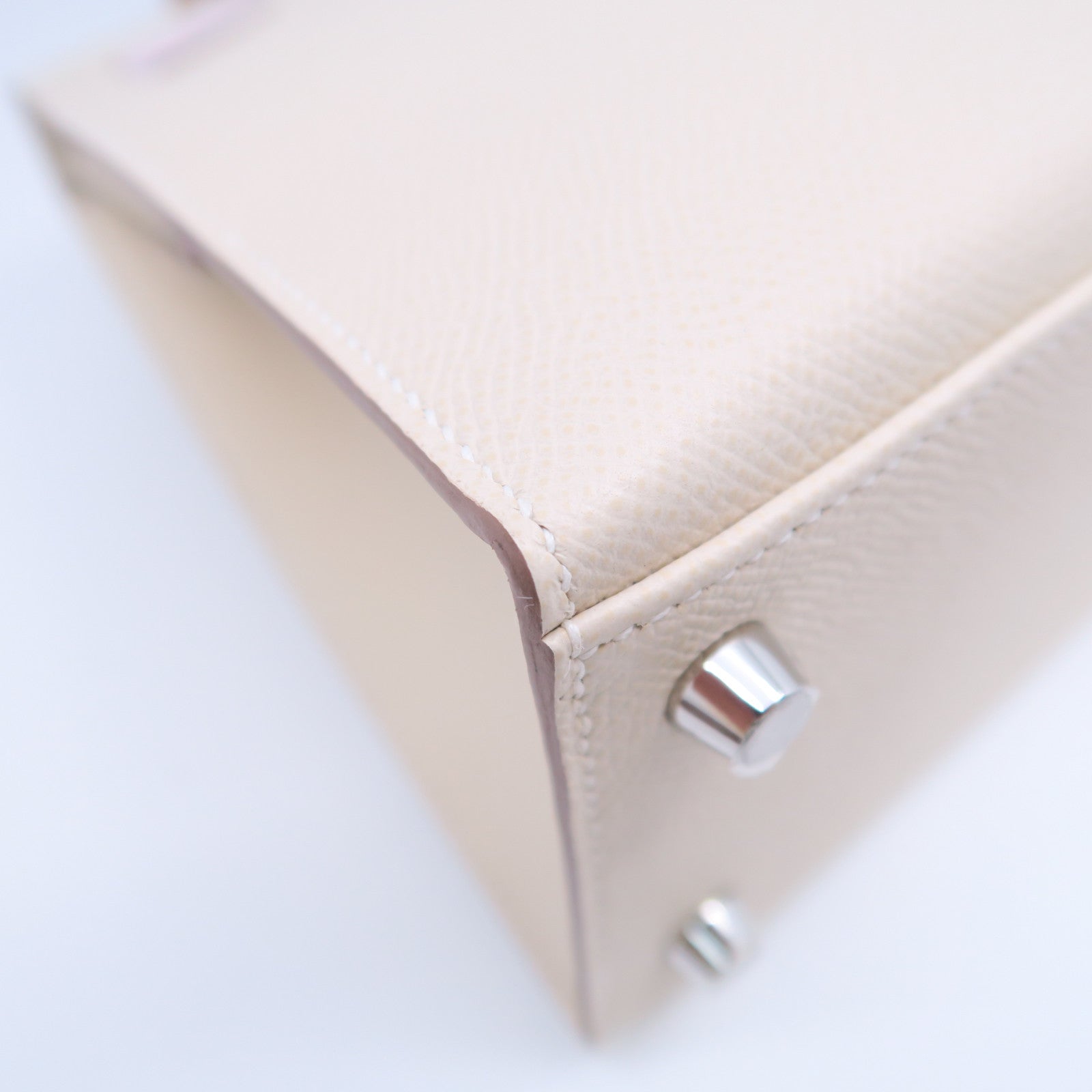 HERMES Epsom皮革Kelly 25銀扣手挽肩背兩用袋Craie奶昔白色/Mauve Pale夢幻粉紫色/Gold經典駝色