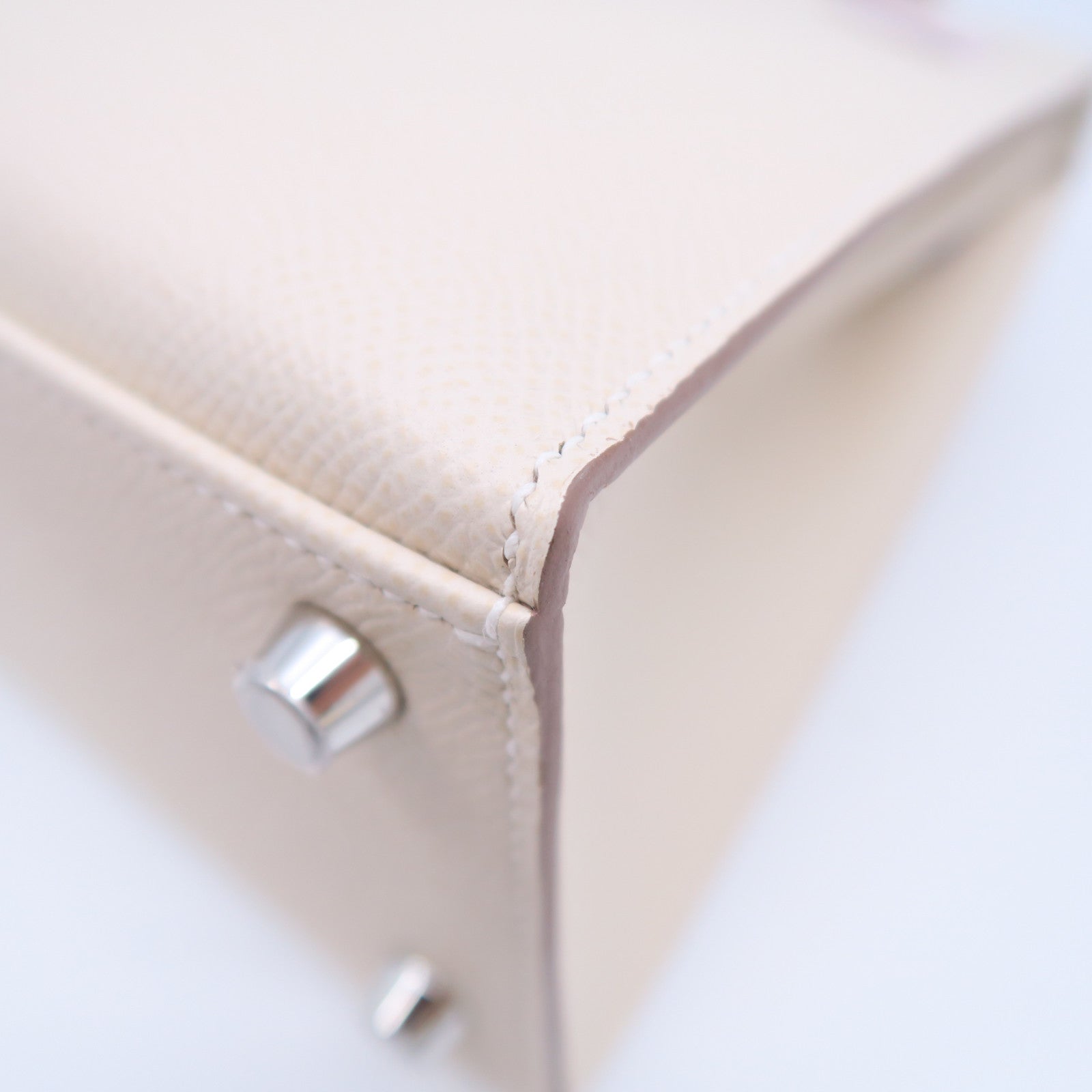 HERMES Epsom皮革Kelly 25銀扣手挽肩背兩用袋Craie奶昔白色/Mauve Pale夢幻粉紫色/Gold經典駝色