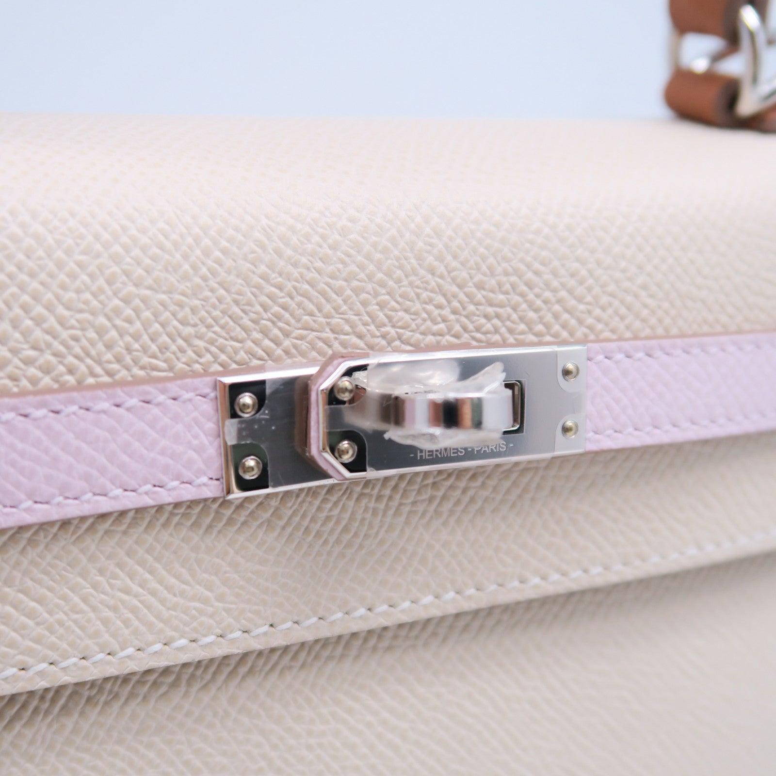 HERMES Epsom皮革Kelly 25銀扣手挽肩背兩用袋Craie奶昔白色/Mauve Pale夢幻粉紫色/Gold經典駝色
