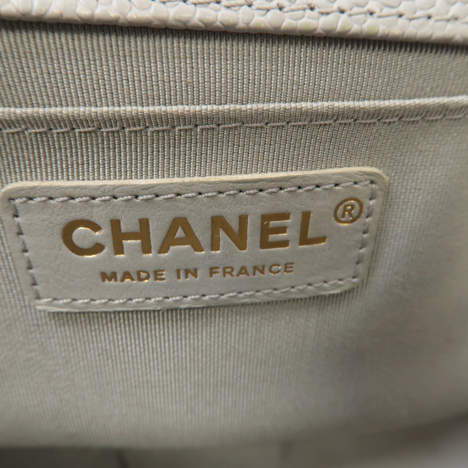 CHANEL 菱格Caviar皮革Boy 25cm金扣鏈帶肩背袋灰色