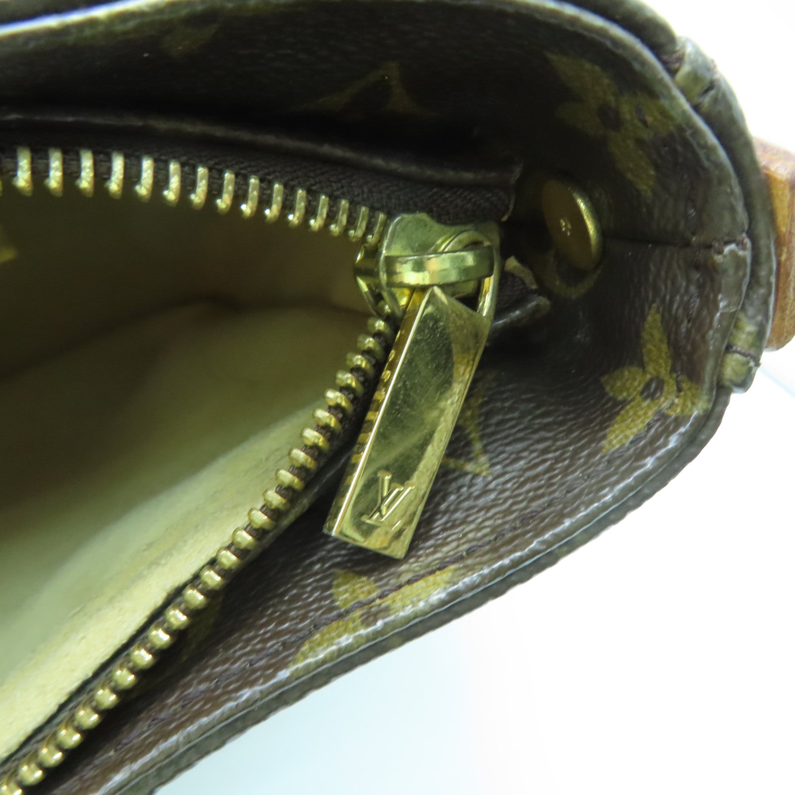 LOUIS VUITTON Monogram Looping GM Gold Buckle Shoulder Bag Brown