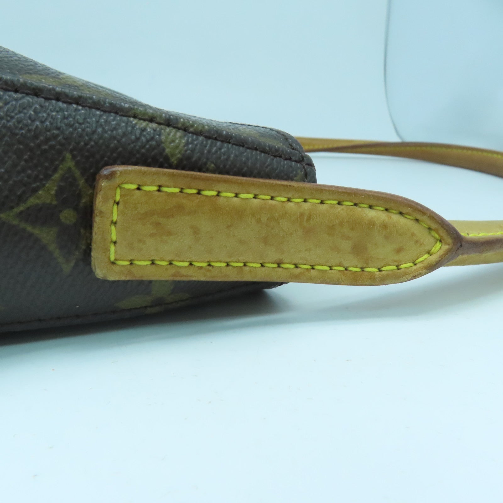 LOUIS VUITTON Monogram Looping GM Gold Buckle Shoulder Bag Brown