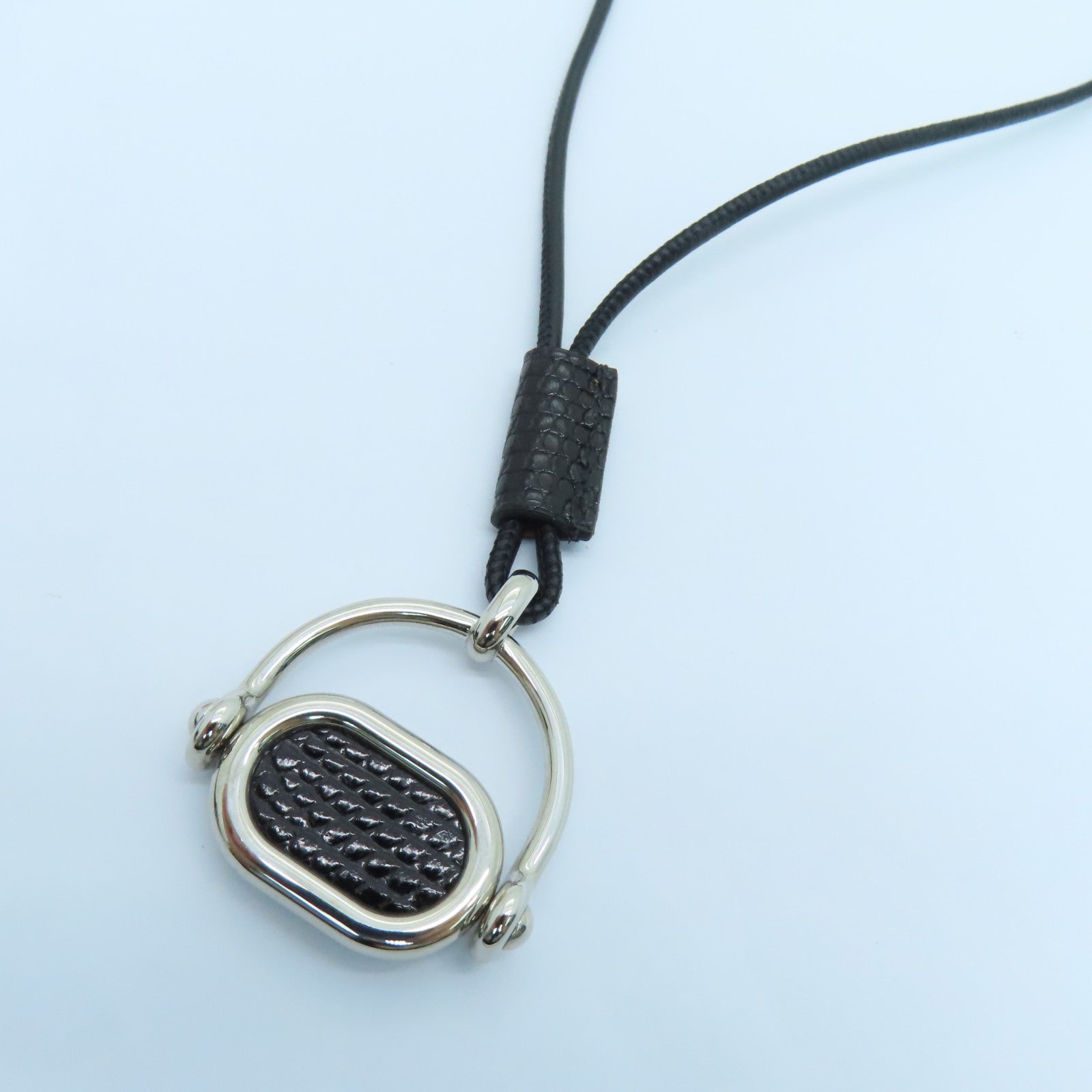 HERMES 金属Necklace颈錬黑色银色