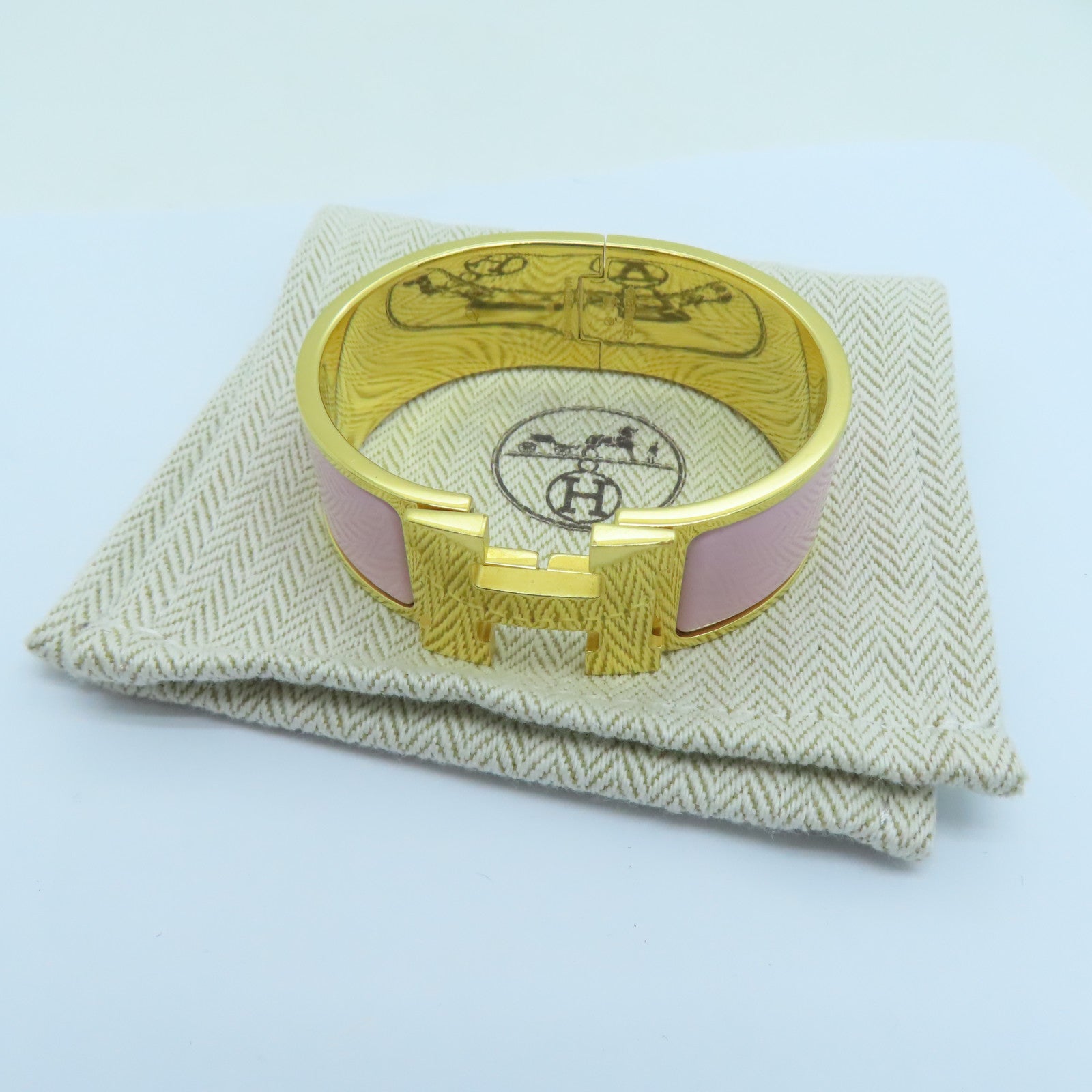 HERMES Metal Clic-Clac H Bracelet Gold Buckle Grip Pink
