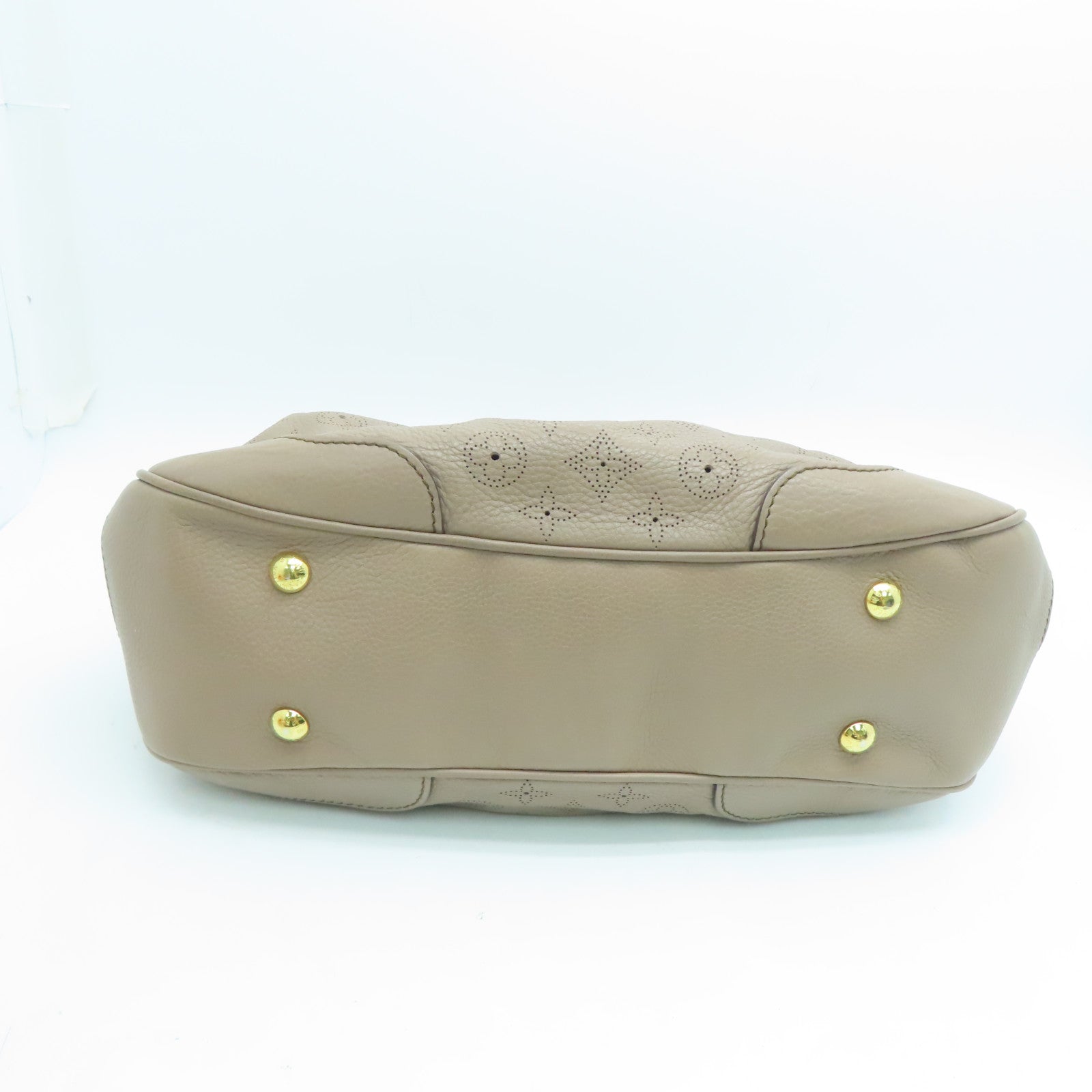 LOUIS VUITTON Mahina Solar PM Shoulder Bag金扣肩背袋杏色