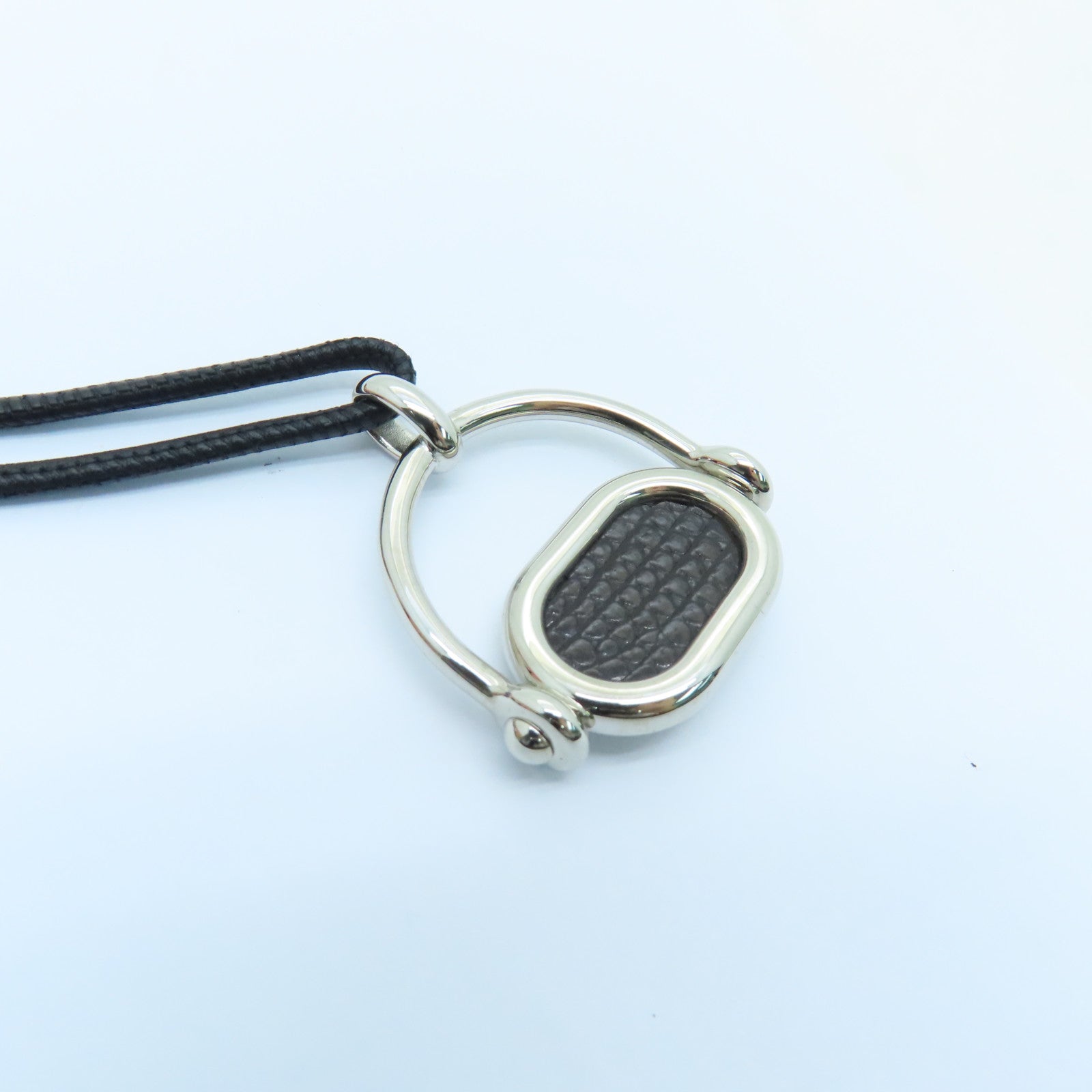 HERMES 金属Necklace颈錬黑色银色