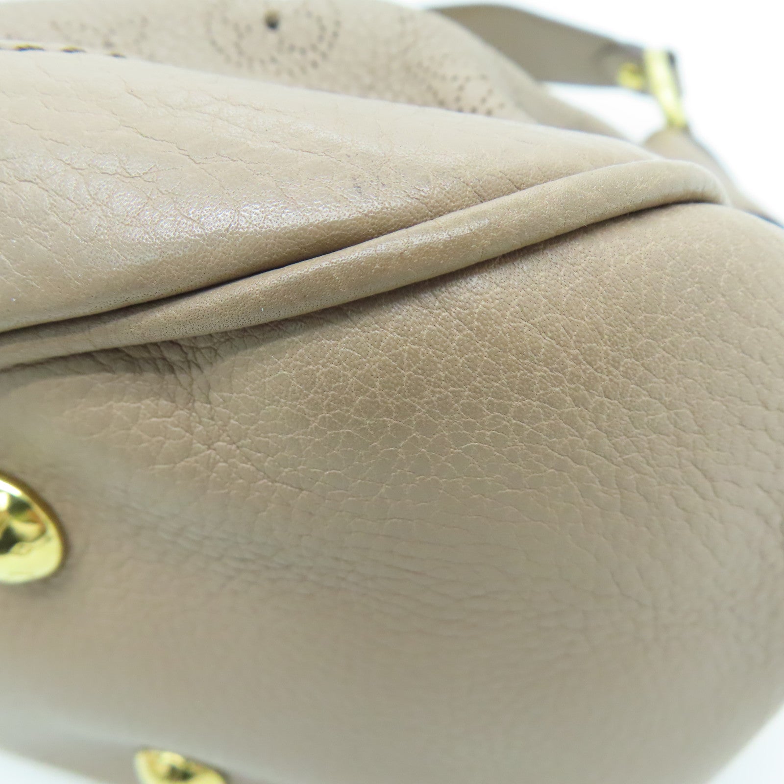 LOUIS VUITTON Mahina Solar PM Shoulder Bag金扣肩背袋杏色