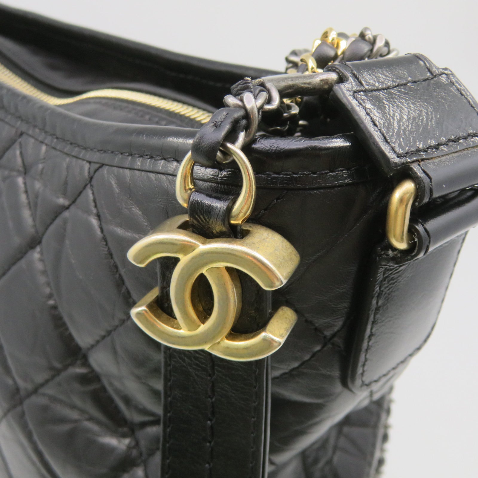 CHANEL rhombic cowhide leather Gabrielle Shoulder Bag gold buckle chain shoulder bag black