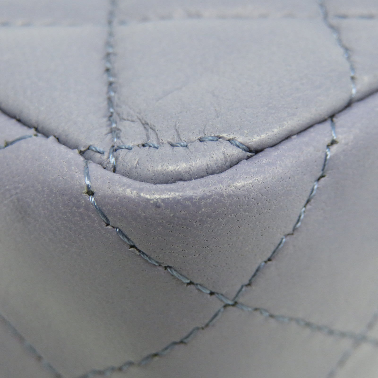 CHANEL rhombic sheepskin leather Classic Chain Shoulder Bag silver buckle chain shoulder bag light purple