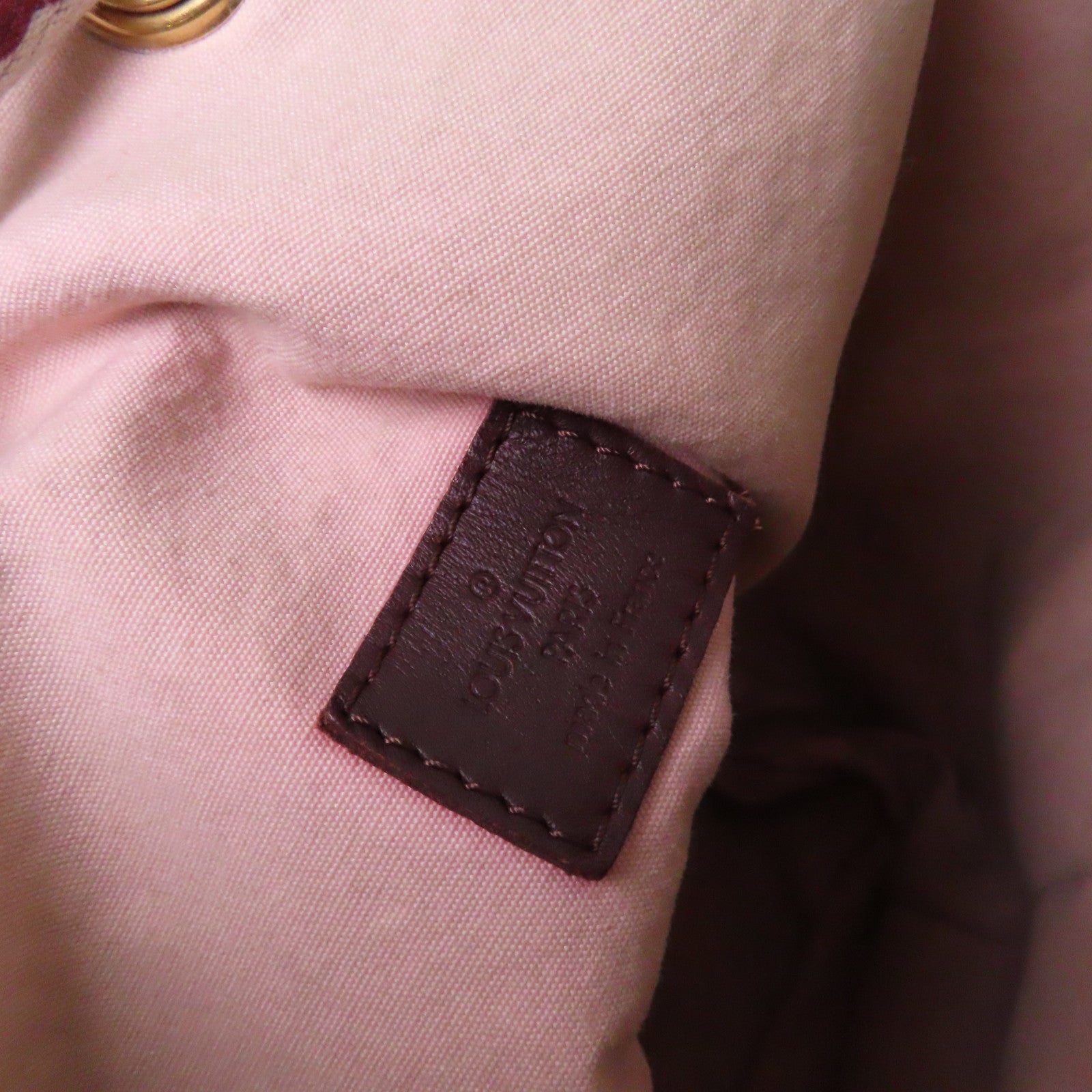 LOUIS VUITTON Monogram Mini Betsy Rucksack金扣背包紅色