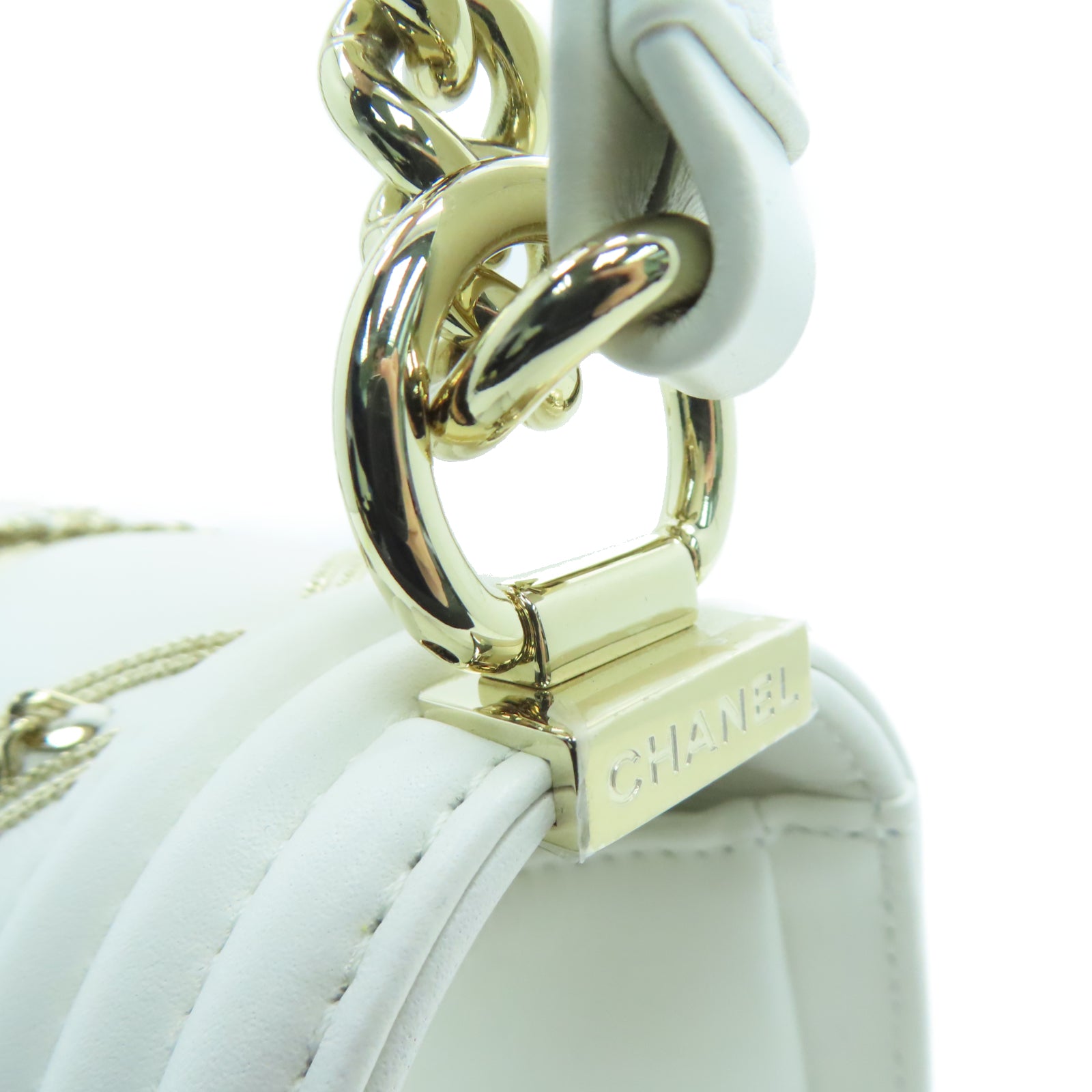 CHANEL rhombic cowhide leather Shoulder Bag gold buckle chain shoulder bag white