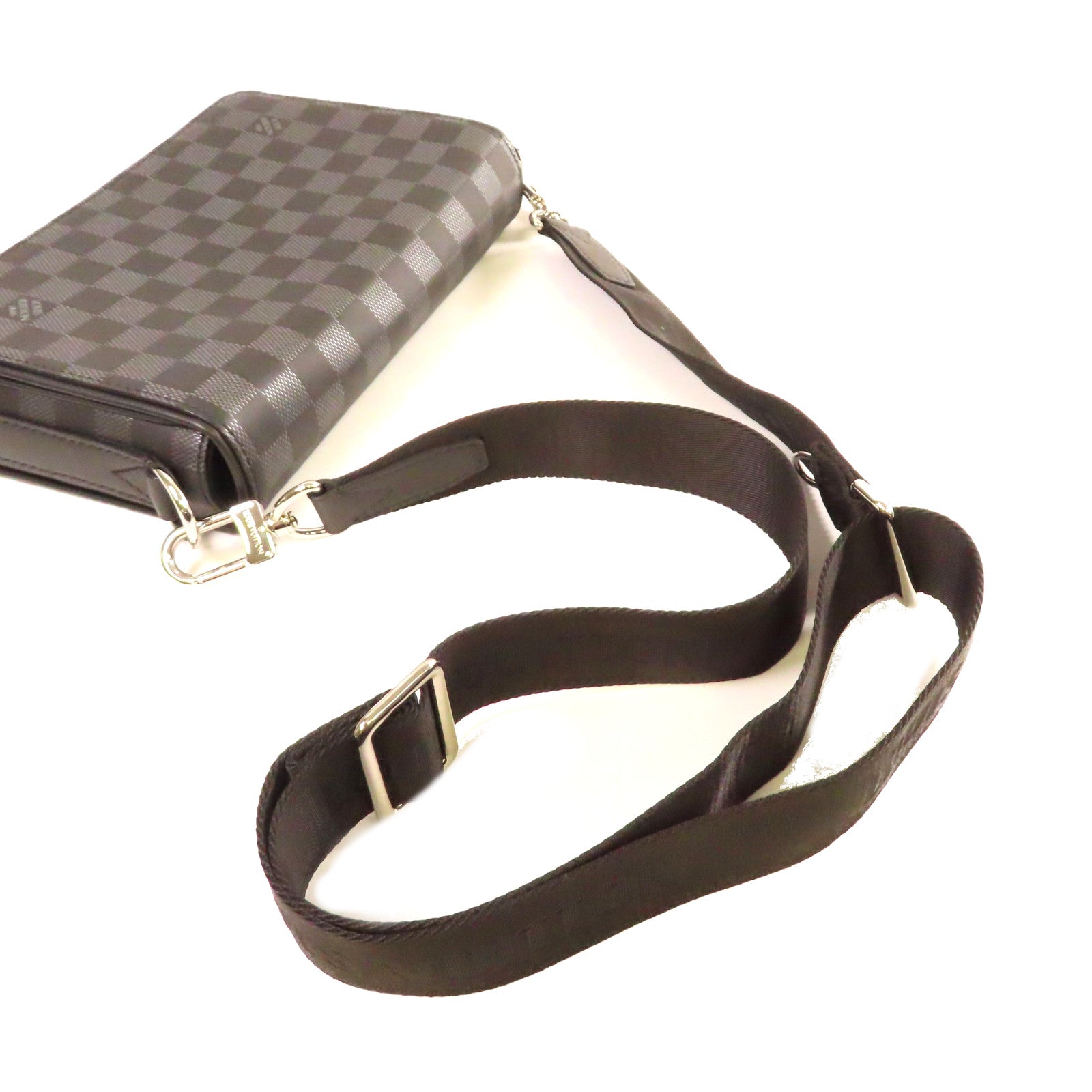 LOUIS VUITTON Damier Infini Studio Messenger Shoulder Bag銀扣肩背袋啡色