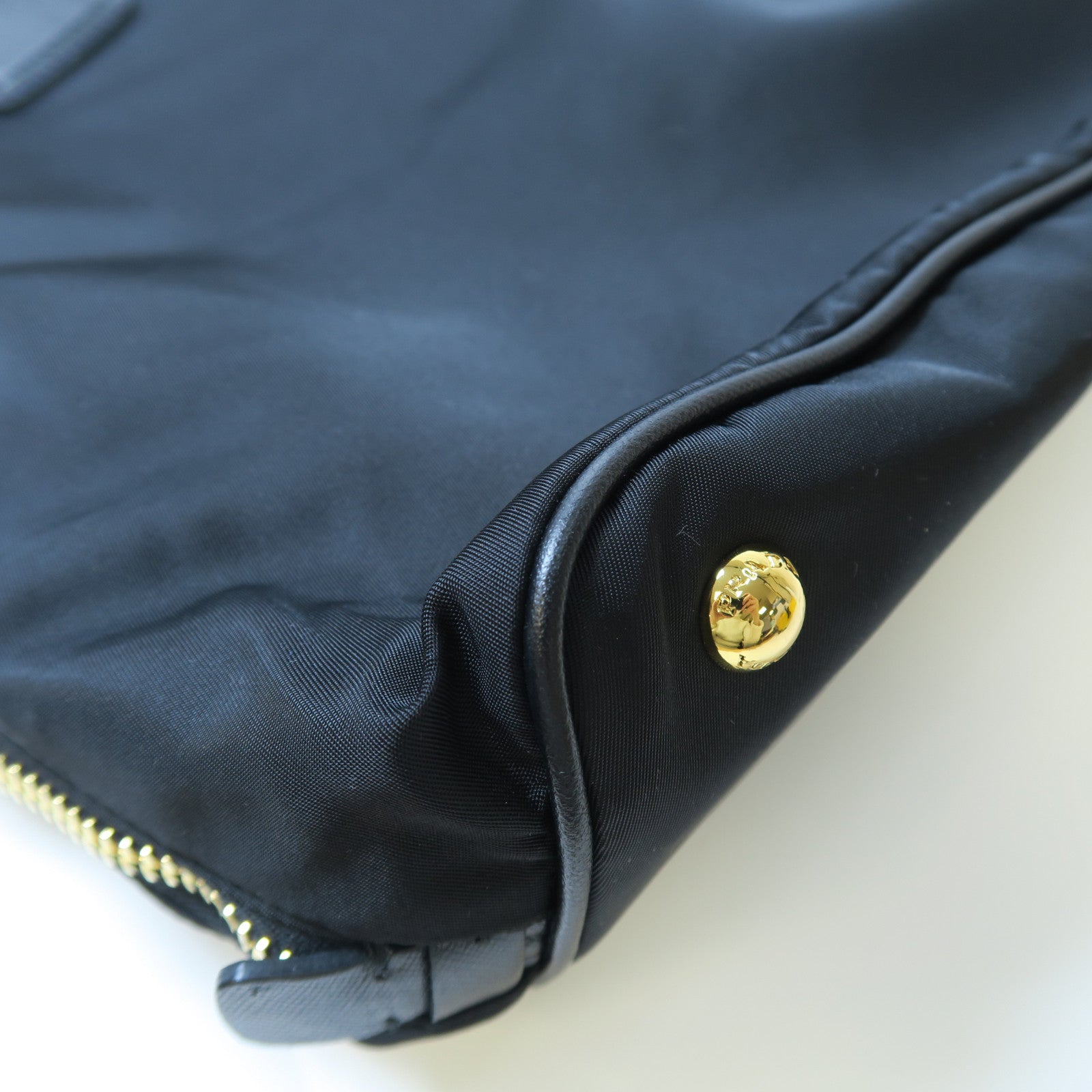 PRADA 尼龍Tote Bag金扣手挽肩背兩用袋黑色
