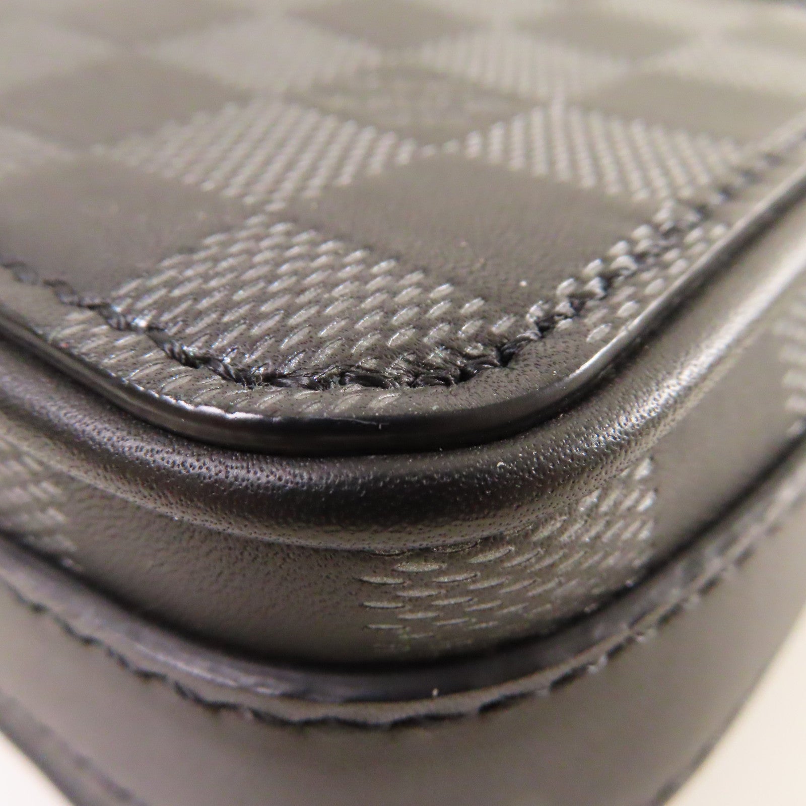 LOUIS VUITTON Damier Infini Studio Messenger Shoulder Bag銀扣肩背袋啡色