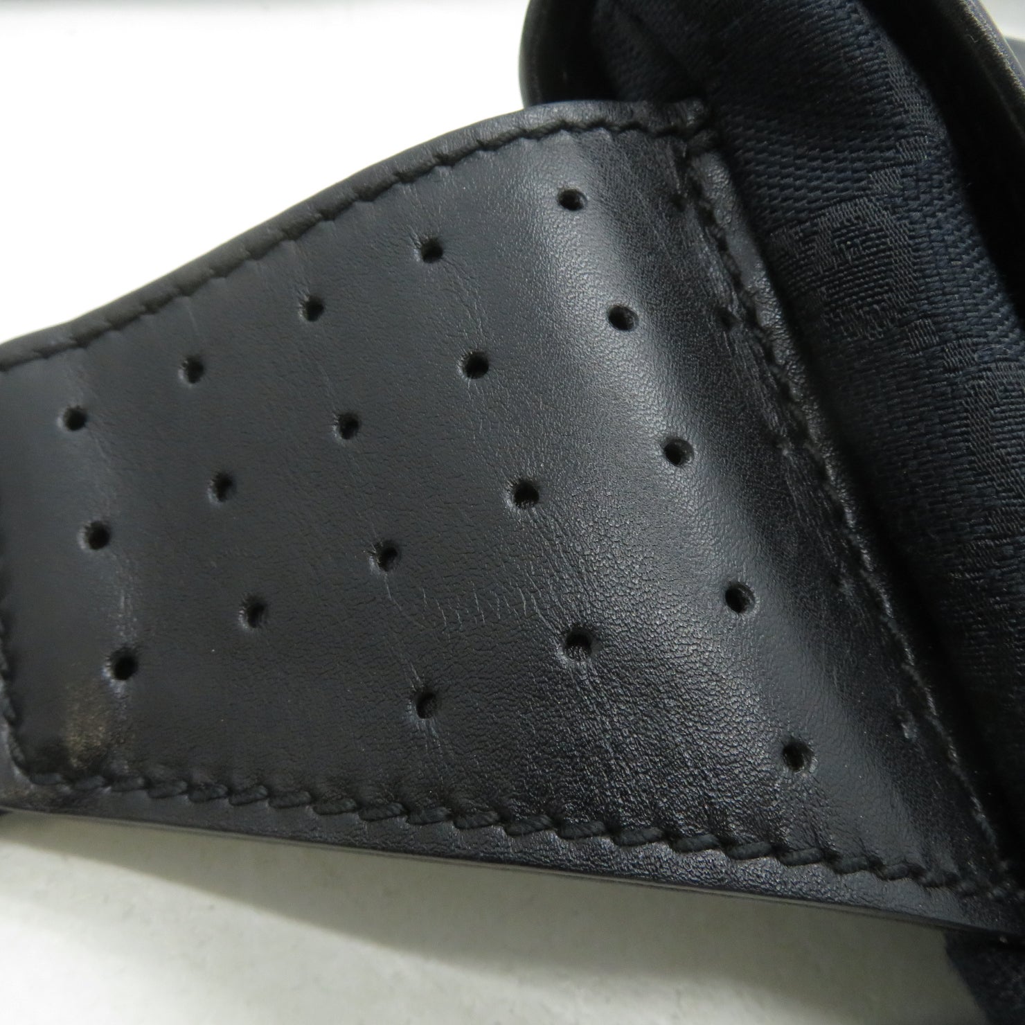 GUCCI 帆布Waist Bag銀扣腰包黑色