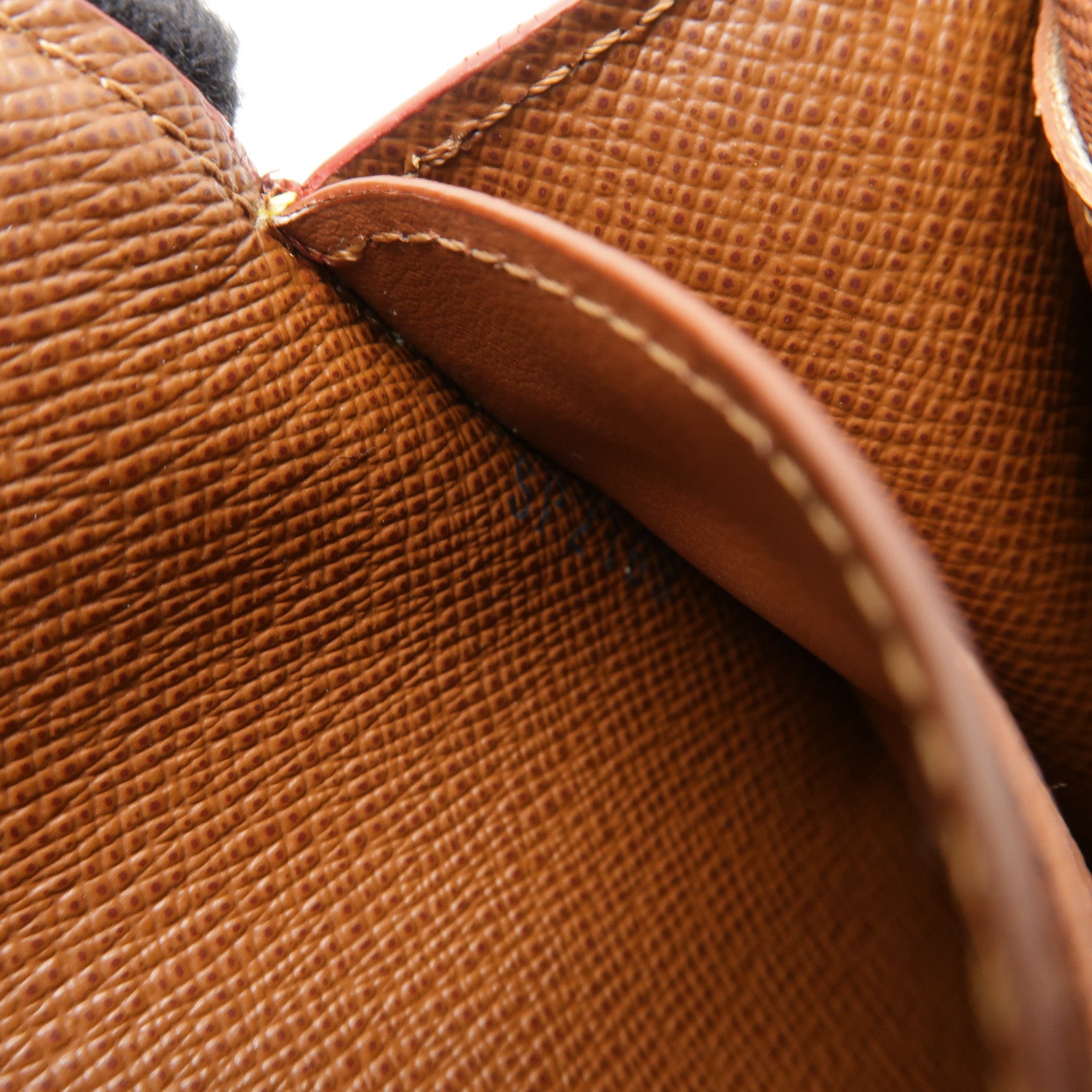 LOUIS VUITTON Monogram S Lock Belt Pouch PM金扣腰包啡色