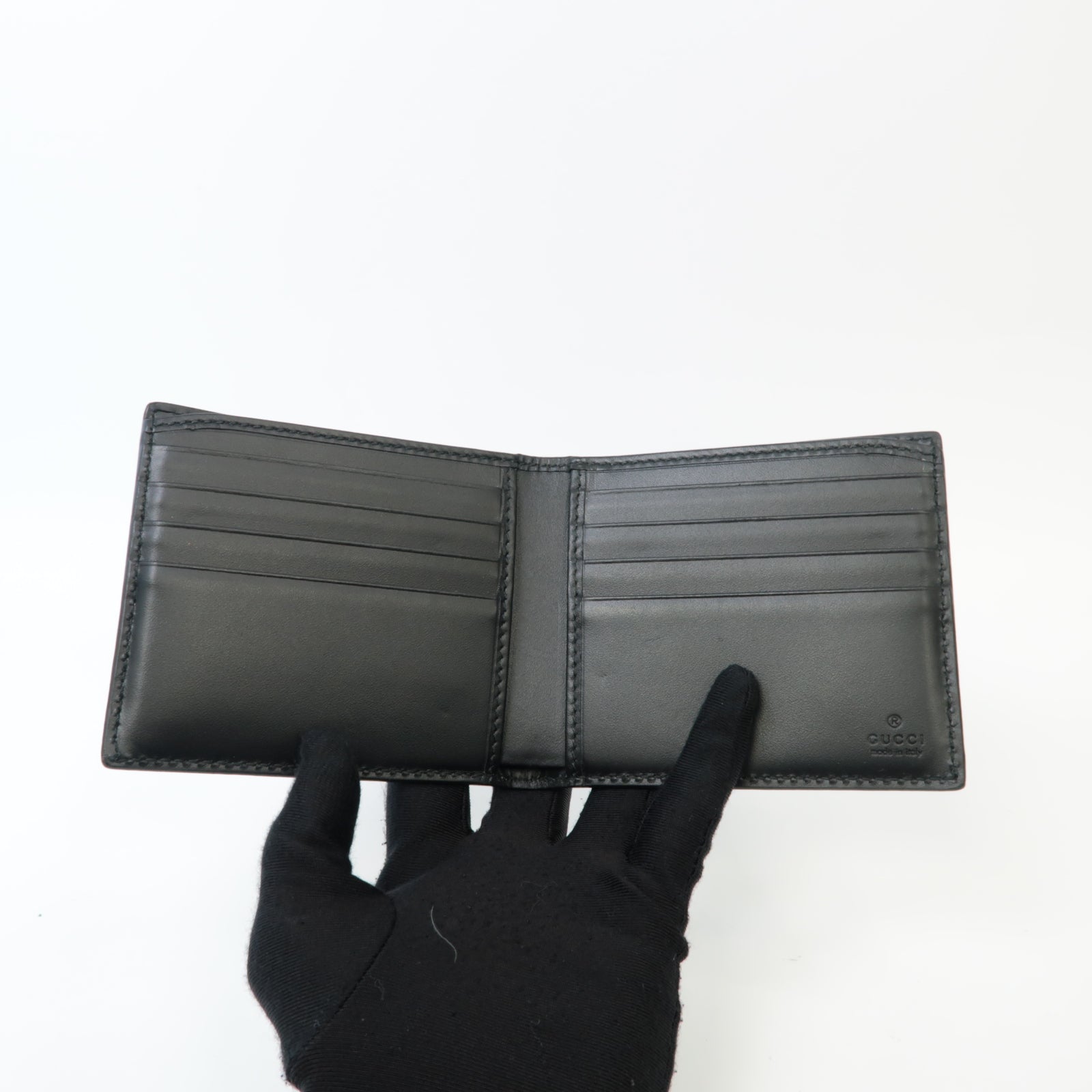 GUCCI 牛皮皮革Wallet銀扣錢包黒色