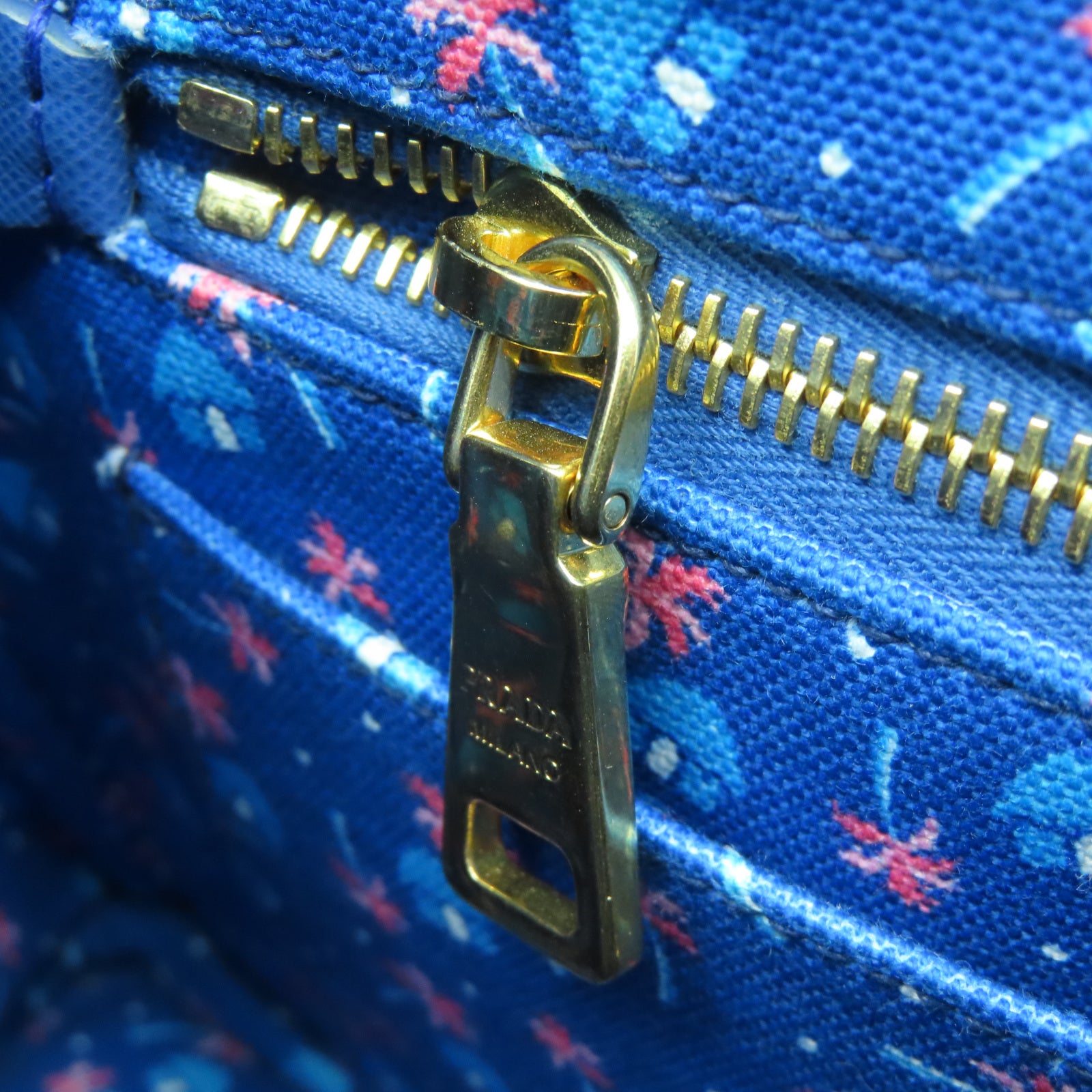 PRADA 帆布2 Way Shoulderq金扣手挽肩背兩用袋黑色/藍色