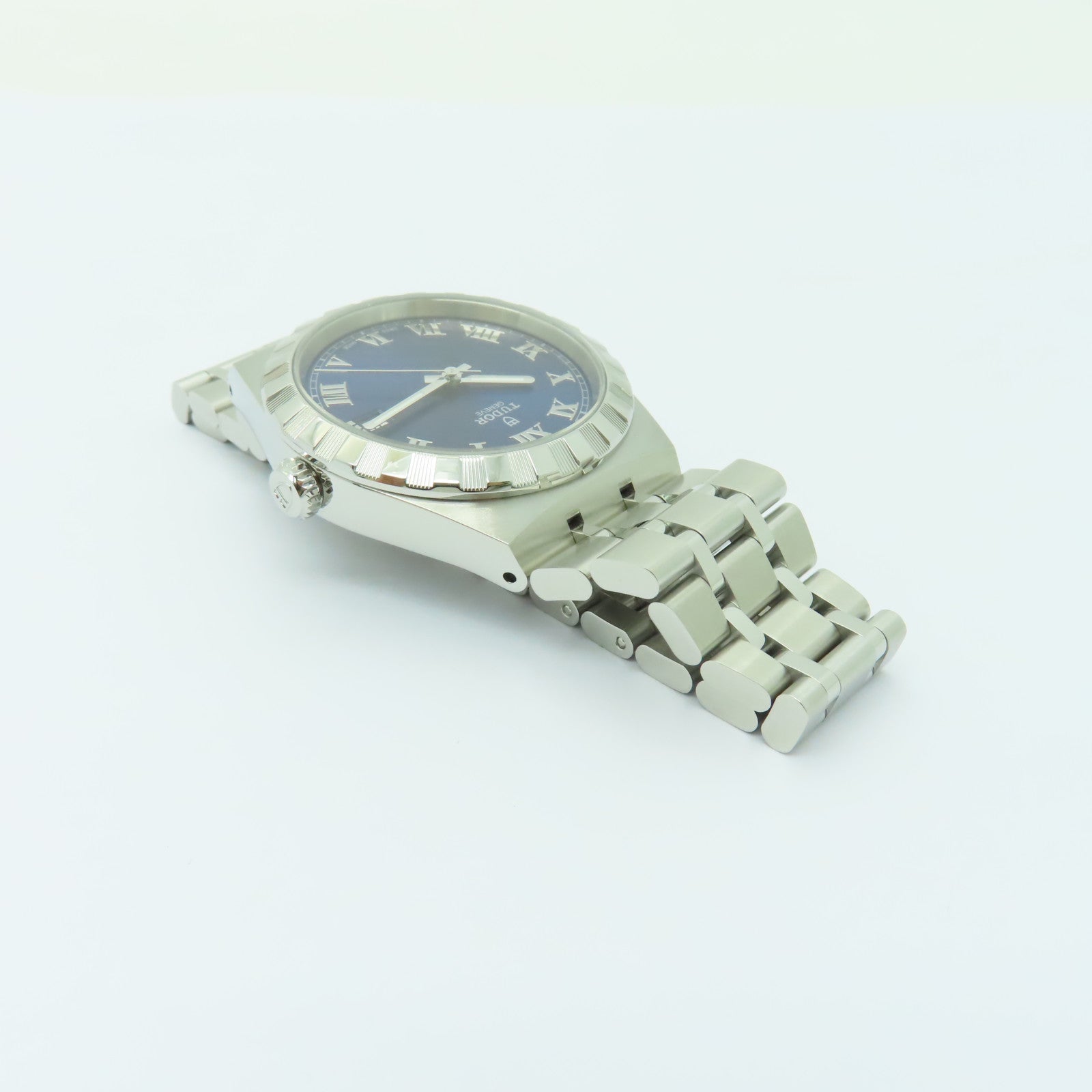 TUDOR Royal不鏽鋼手錶自動機芯藍色
