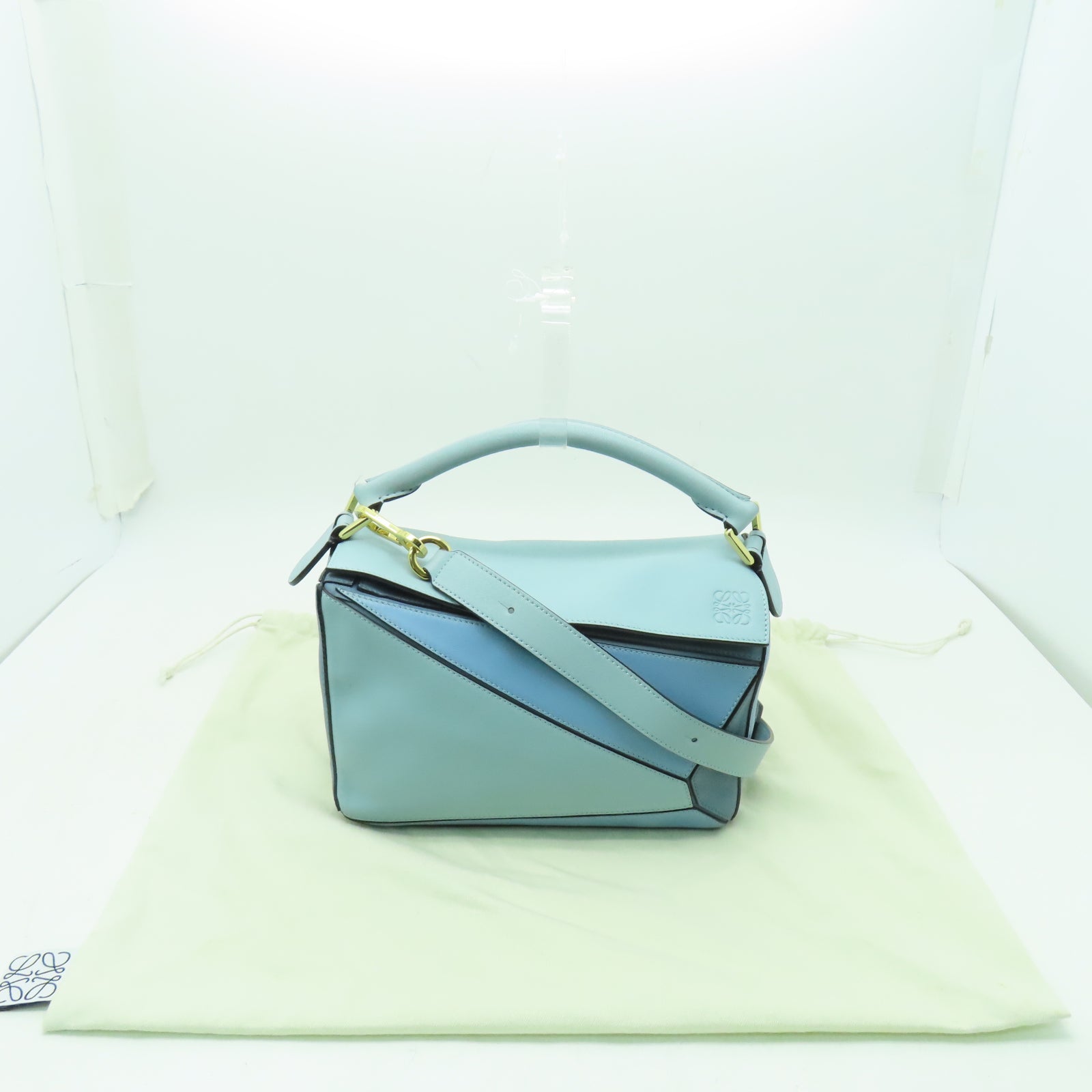 LOEWE 牛皮皮革Puzzle金扣手挽肩背兩用袋藍色