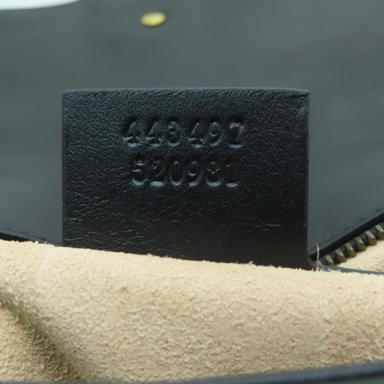 GUCCI 牛皮皮革GG Marmont Shoulder Bag金扣鏈帶肩背袋黑色