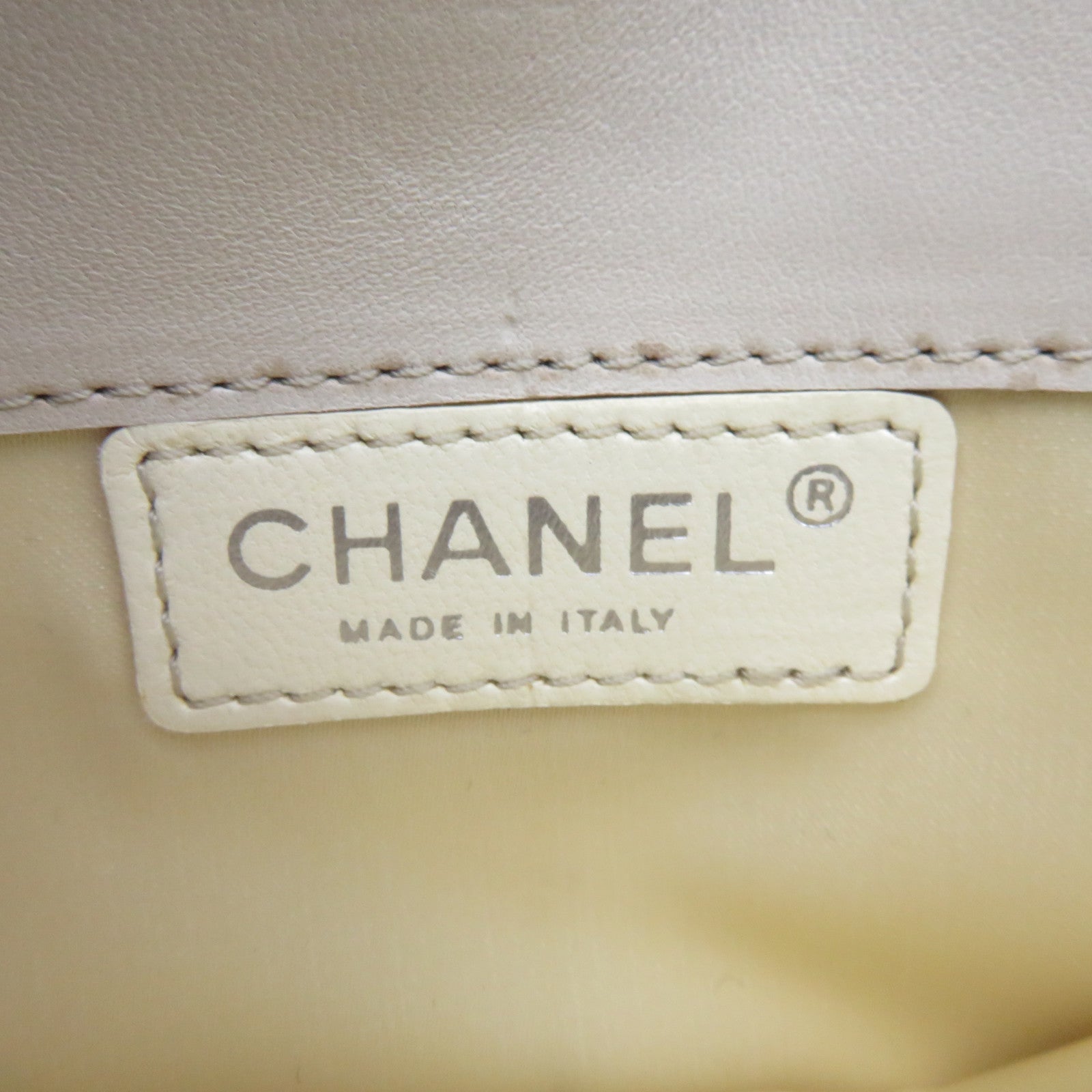 CHANEL 【激減優惠】菱格羊皮皮革Chain Shoulder Bag銀扣鏈帶肩背袋米白色
