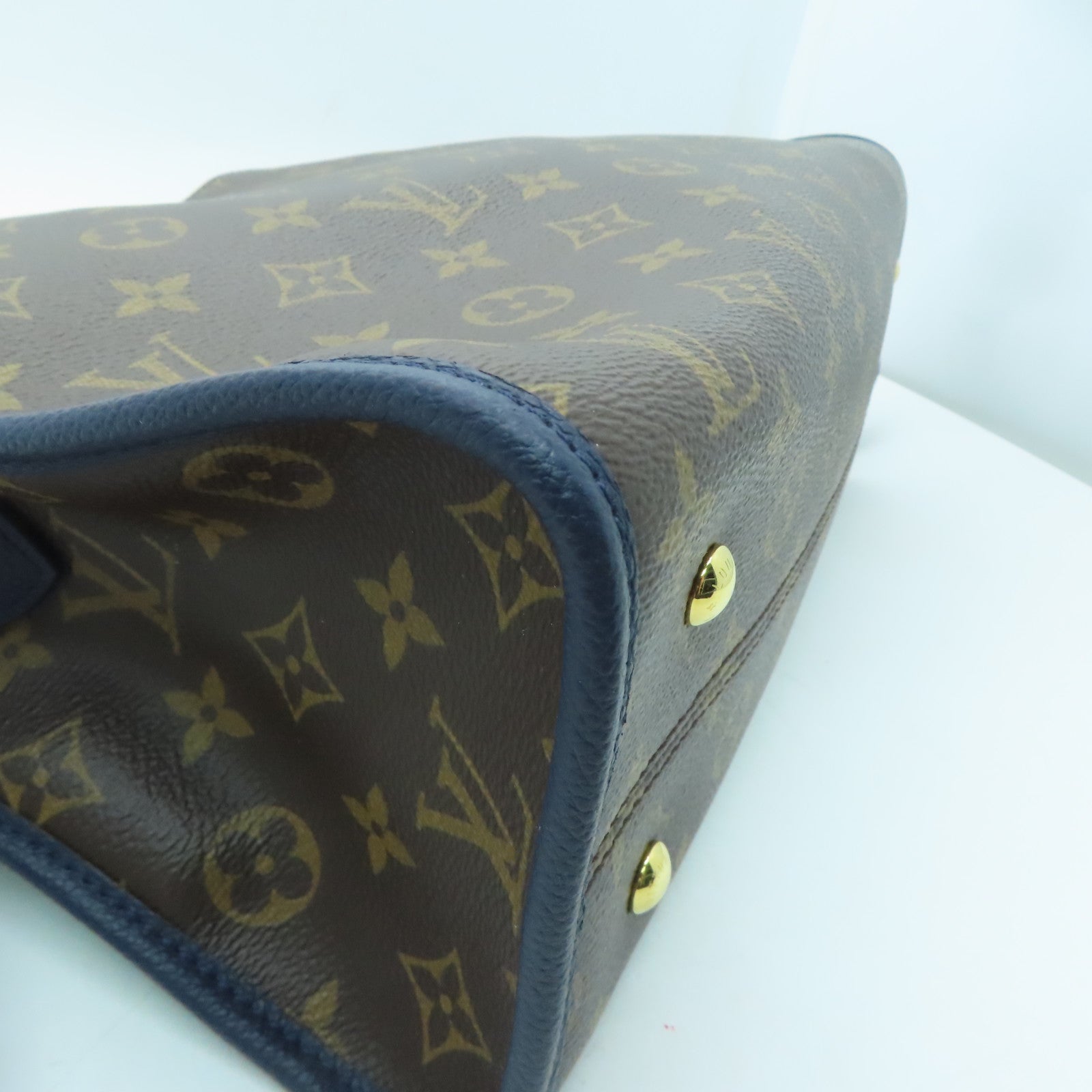 LOUIS VUITTON Monogram Popincourt PM gold buckle handle shoulder bag brown