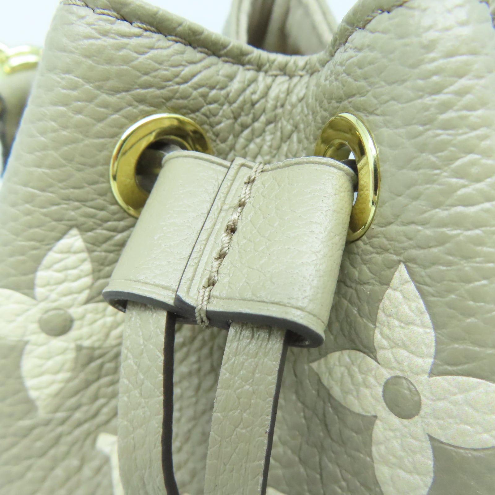 LOUIS VUITTON Monogram Empreinte Nano Noe金扣手挽肩背兩用袋米色