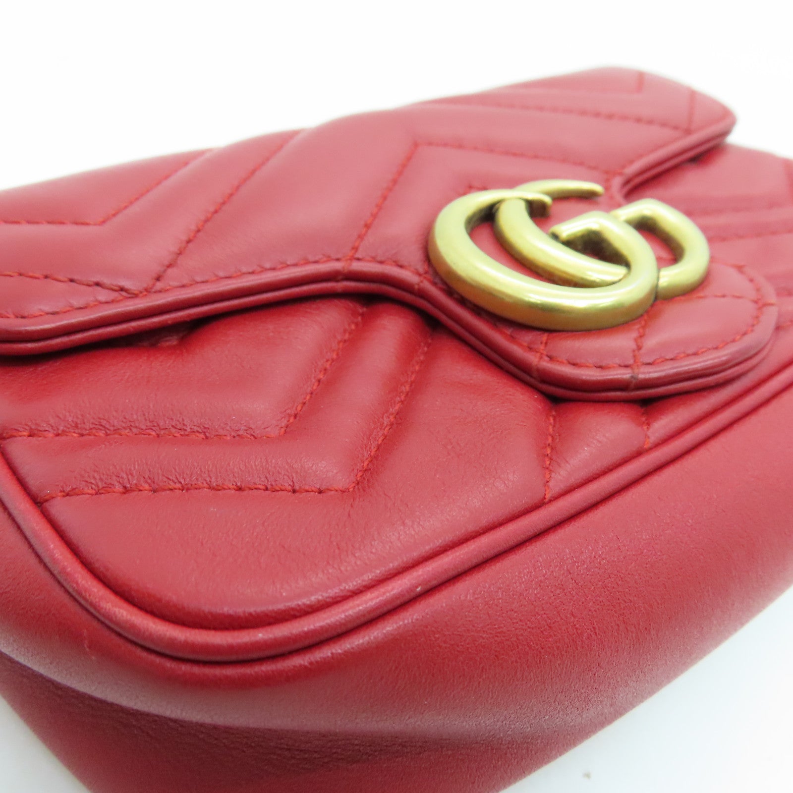 GUCCI 牛皮皮革GG Marmont Mini Bag鏈條肩背袋紅色