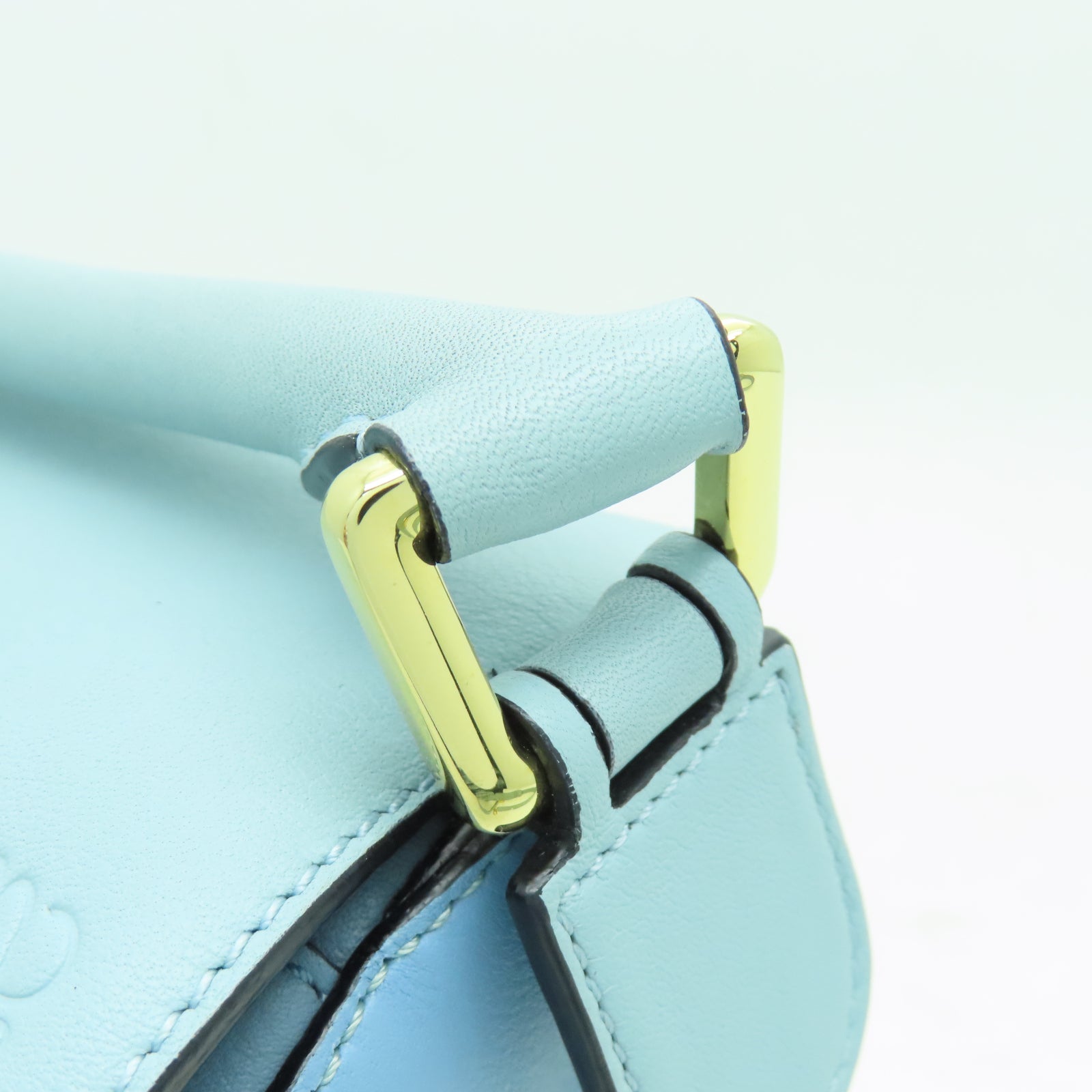 LOEWE 牛皮皮革Puzzle金扣手挽肩背兩用袋藍色