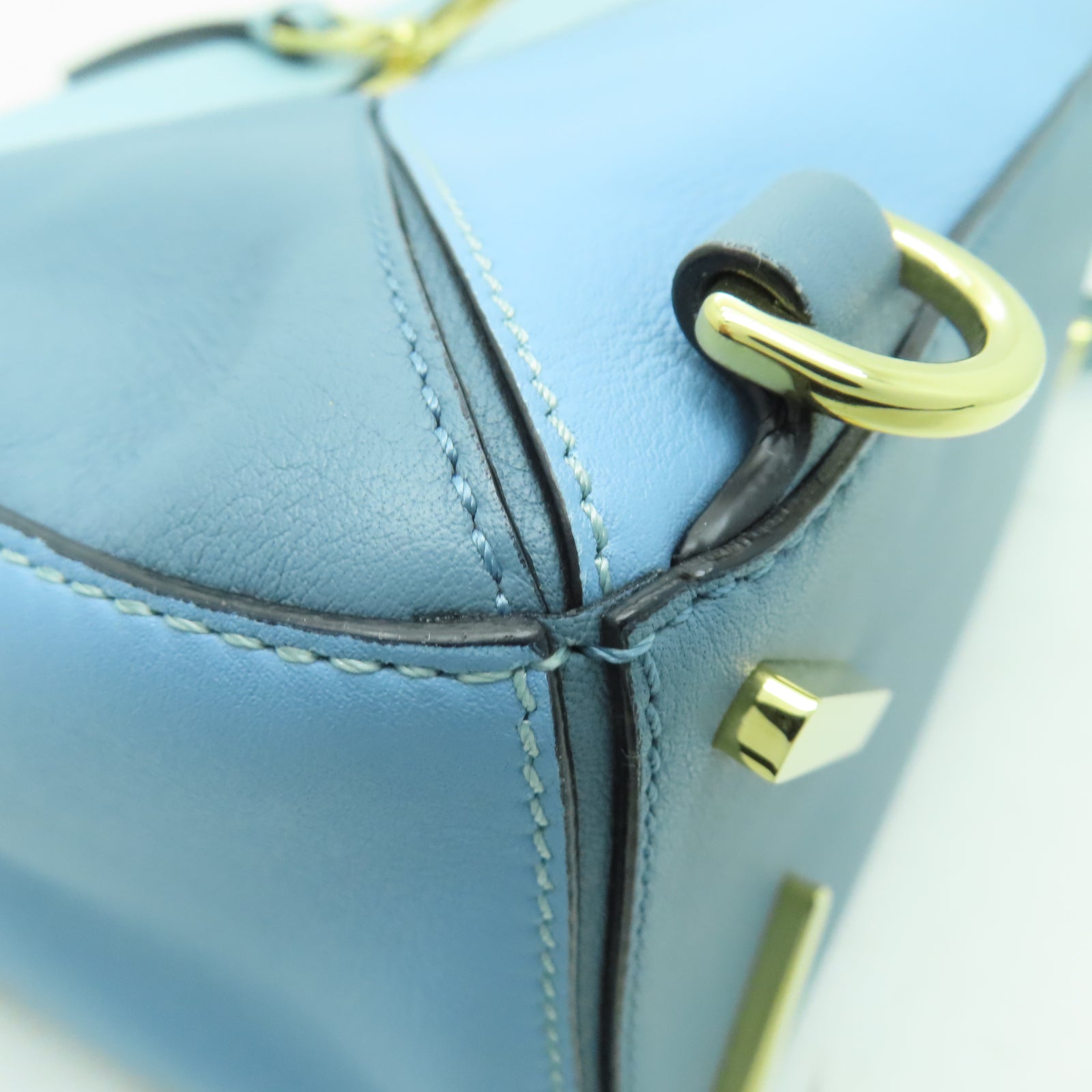 LOEWE 牛皮皮革Puzzle金扣手挽肩背兩用袋藍色