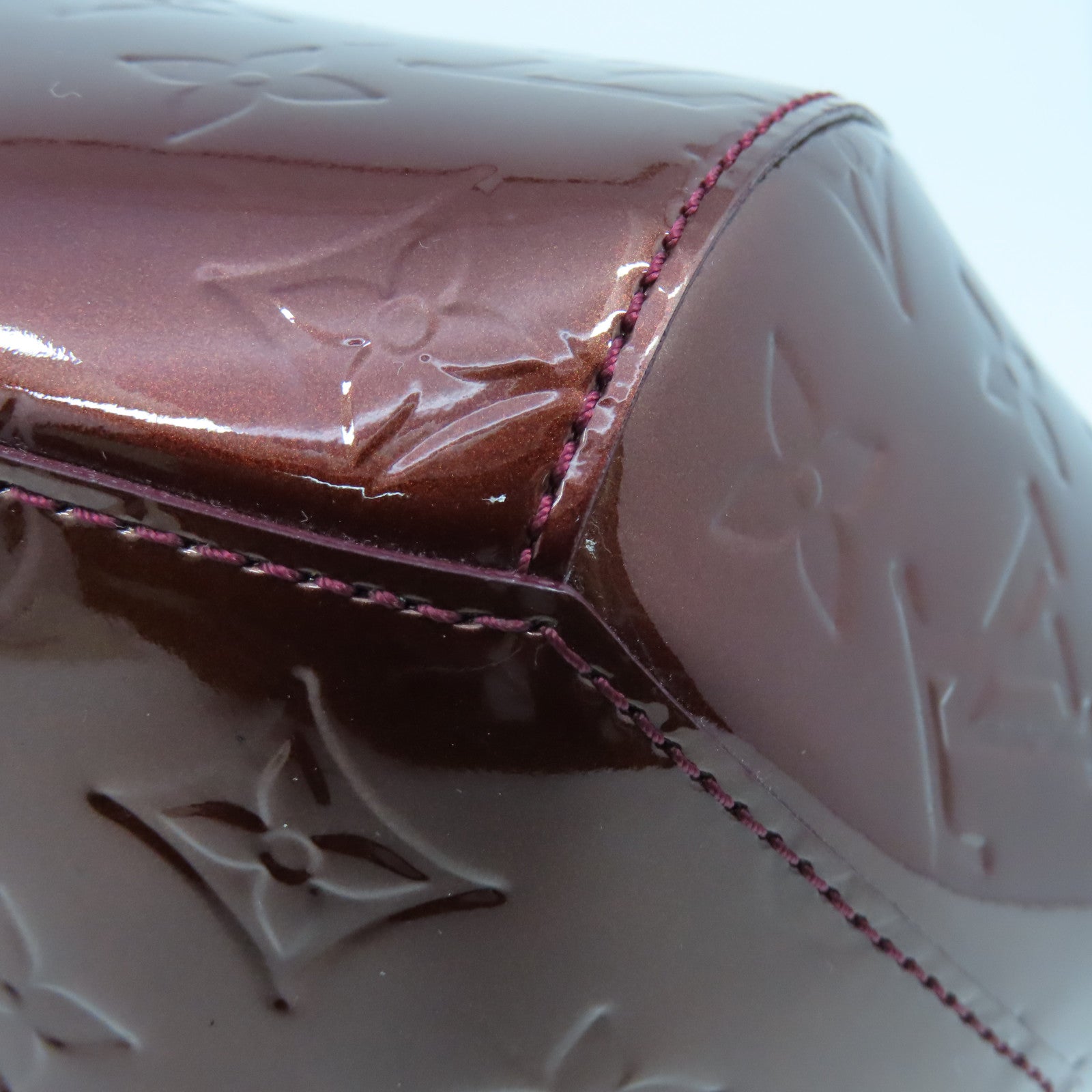 LOUIS VUITTON Vernis Sherwood PM金扣肩背袋酒红色