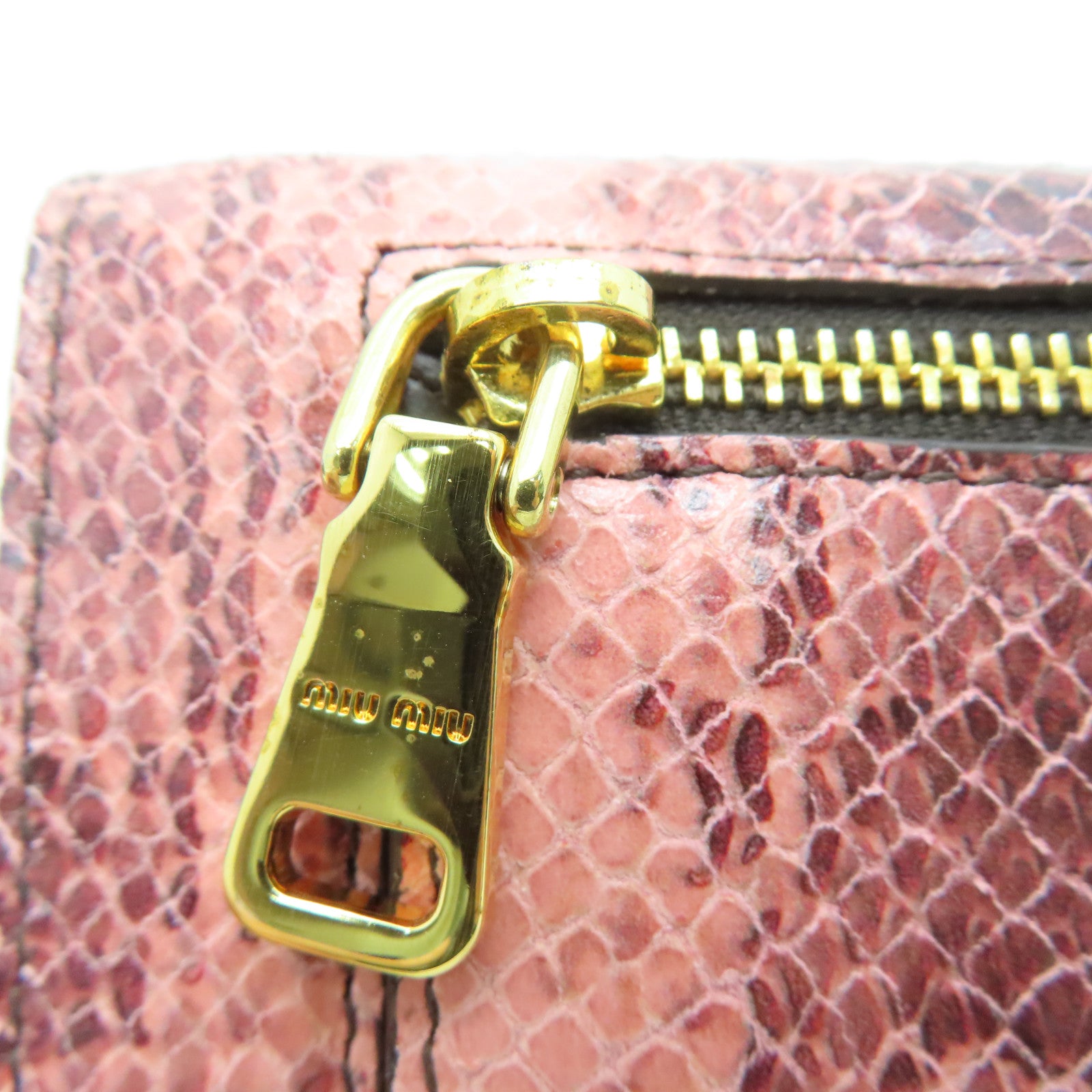 Miu Miu [Sharp Discount] Cowhide Leather Wallet Gold Buckle Wallet Pink