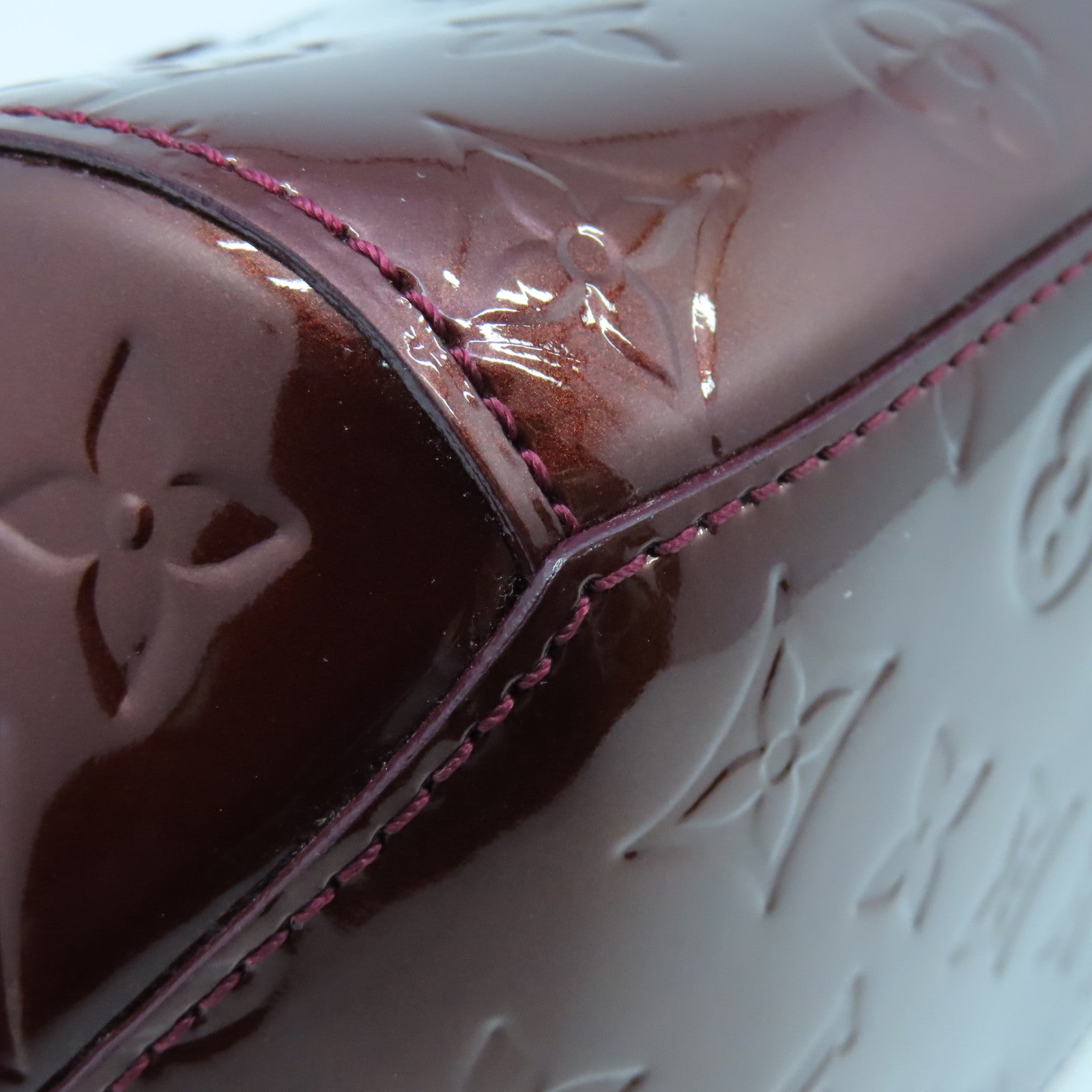 LOUIS VUITTON Vernis Sherwood PM金扣肩背袋酒红色