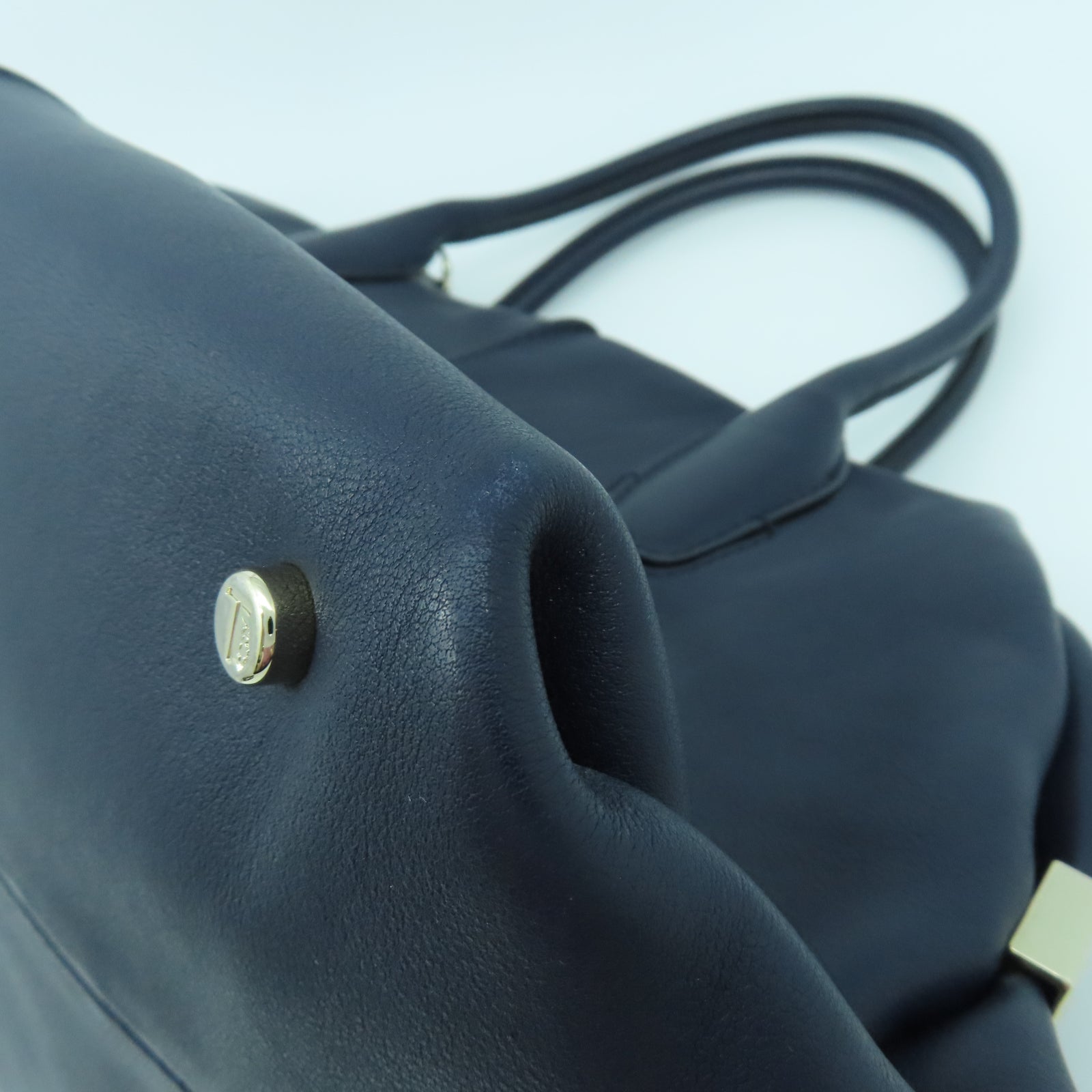 TOD’S 牛皮皮革2 Way Shoulder銀扣手挽肩背兩用袋深藍色